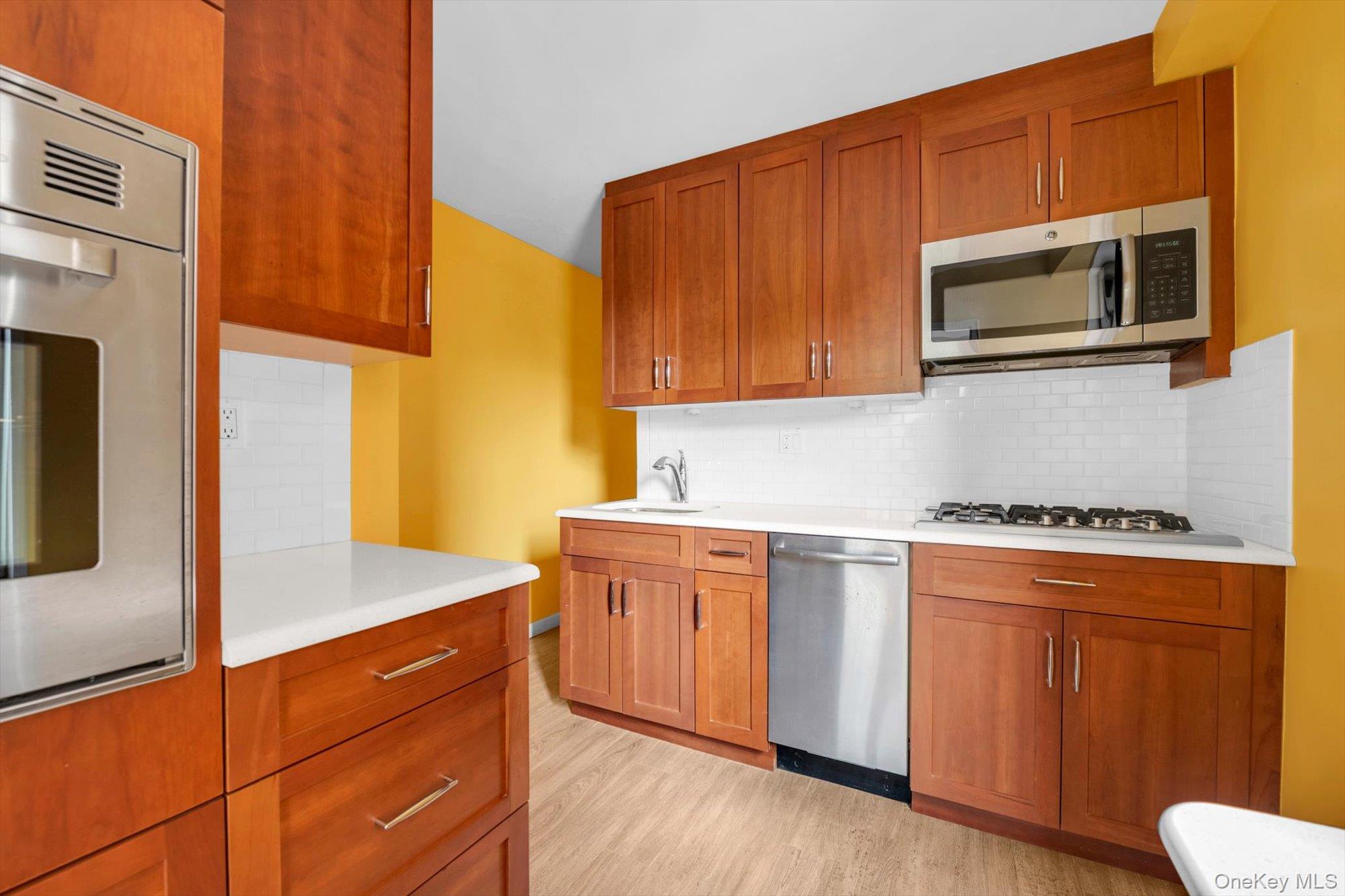 61-20 Grand Central Parkway C303 Property Photo 9