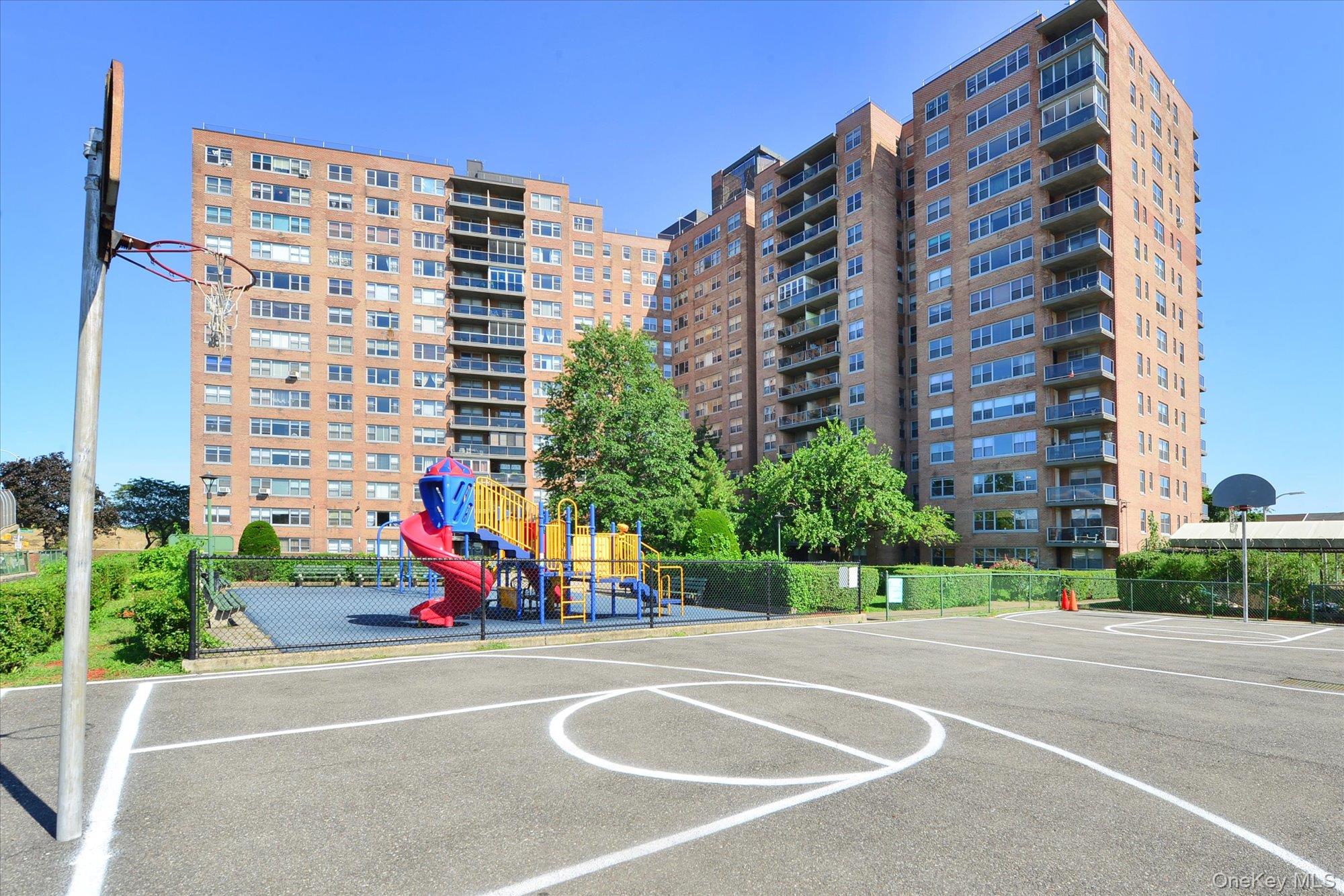 61-20 Grand Central Parkway C303 Property Photo 21
