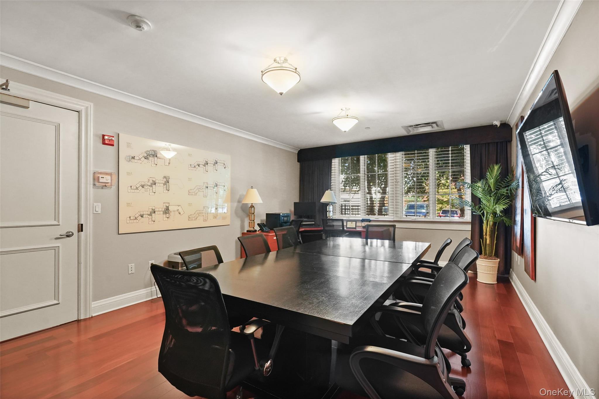 420 Trump Park Property Photo 23