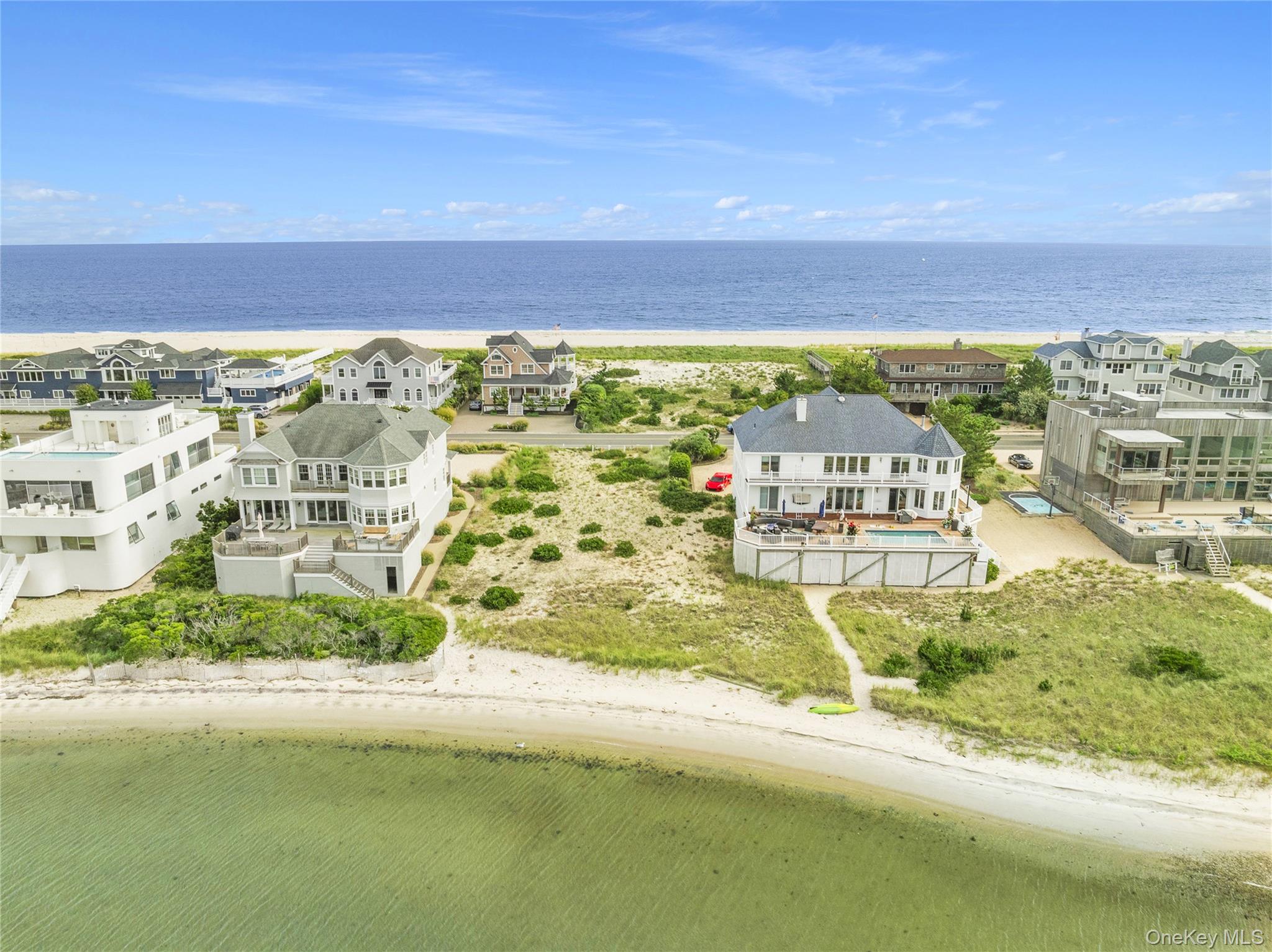 697 Dune Road Property Photo 6