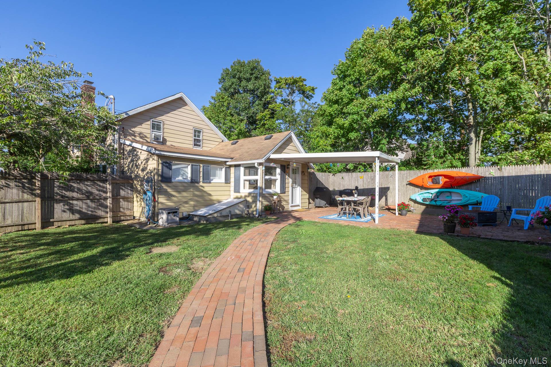455 Montauk Highway Property Photo 17