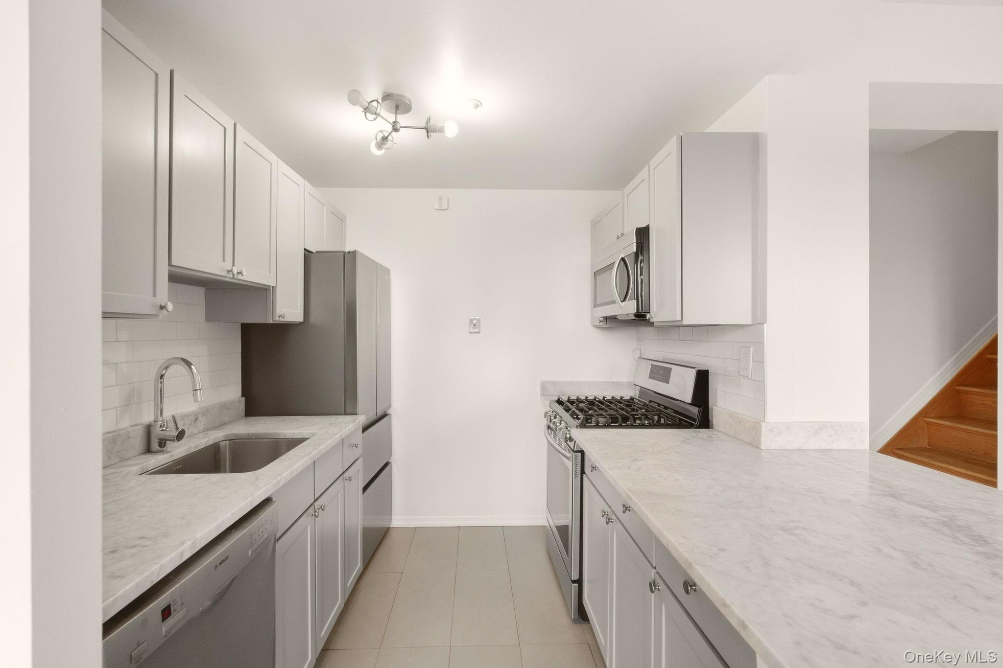 1787 Madison Avenue 707 Property Photo 25
