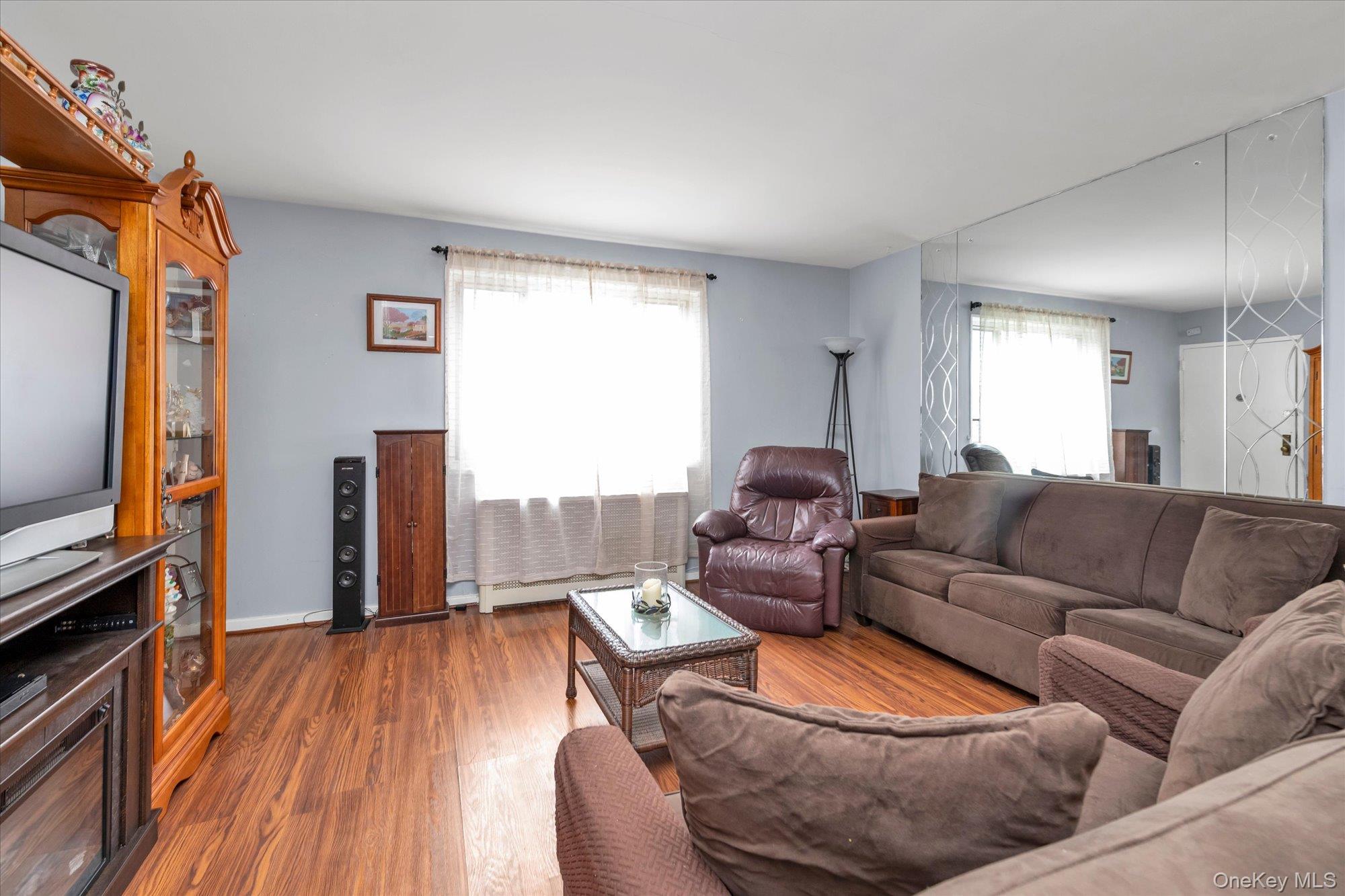 22617 Hillside Avenue S09 Property Photo 4