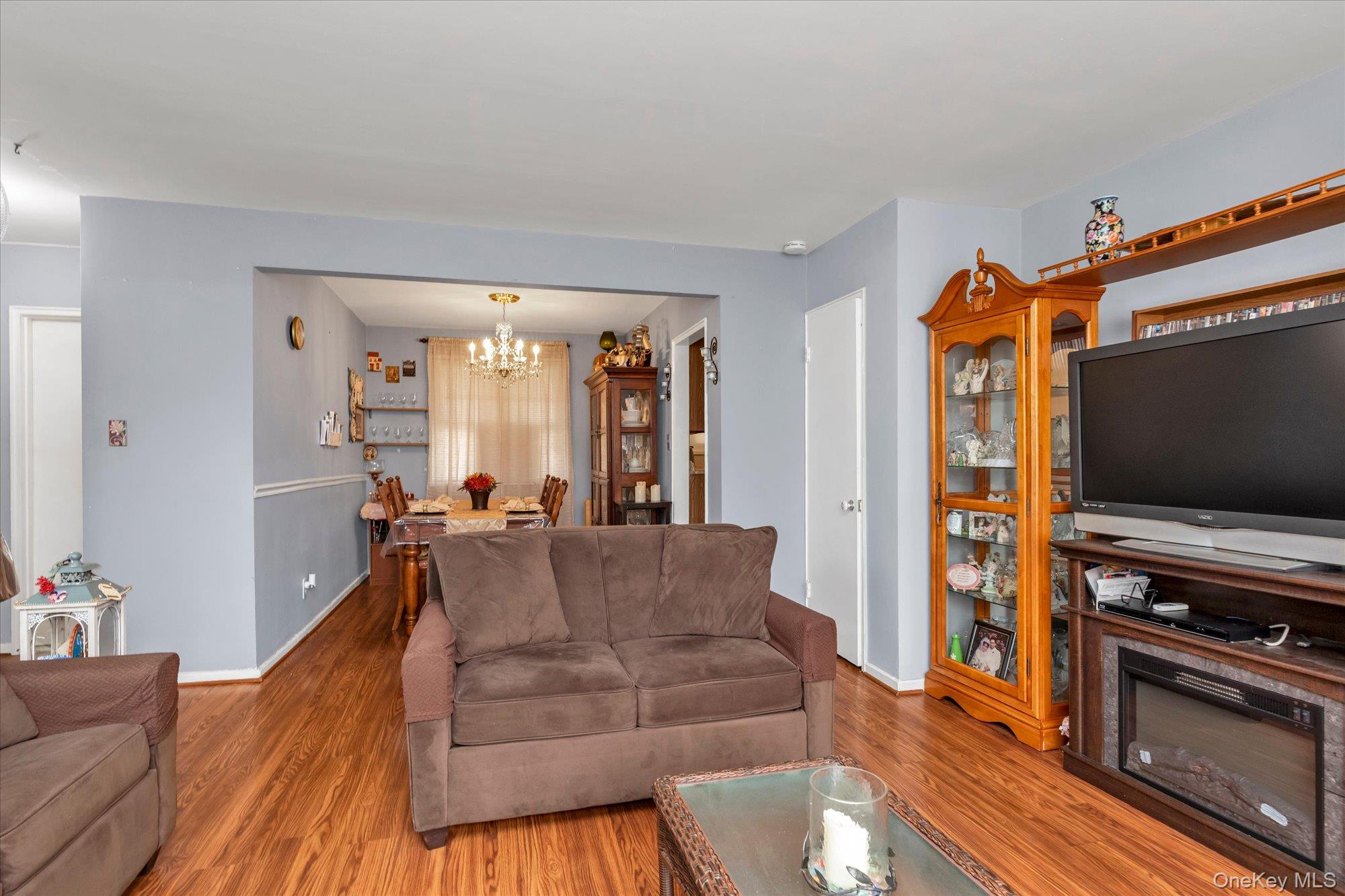 22617 Hillside Avenue S09 Property Photo 5