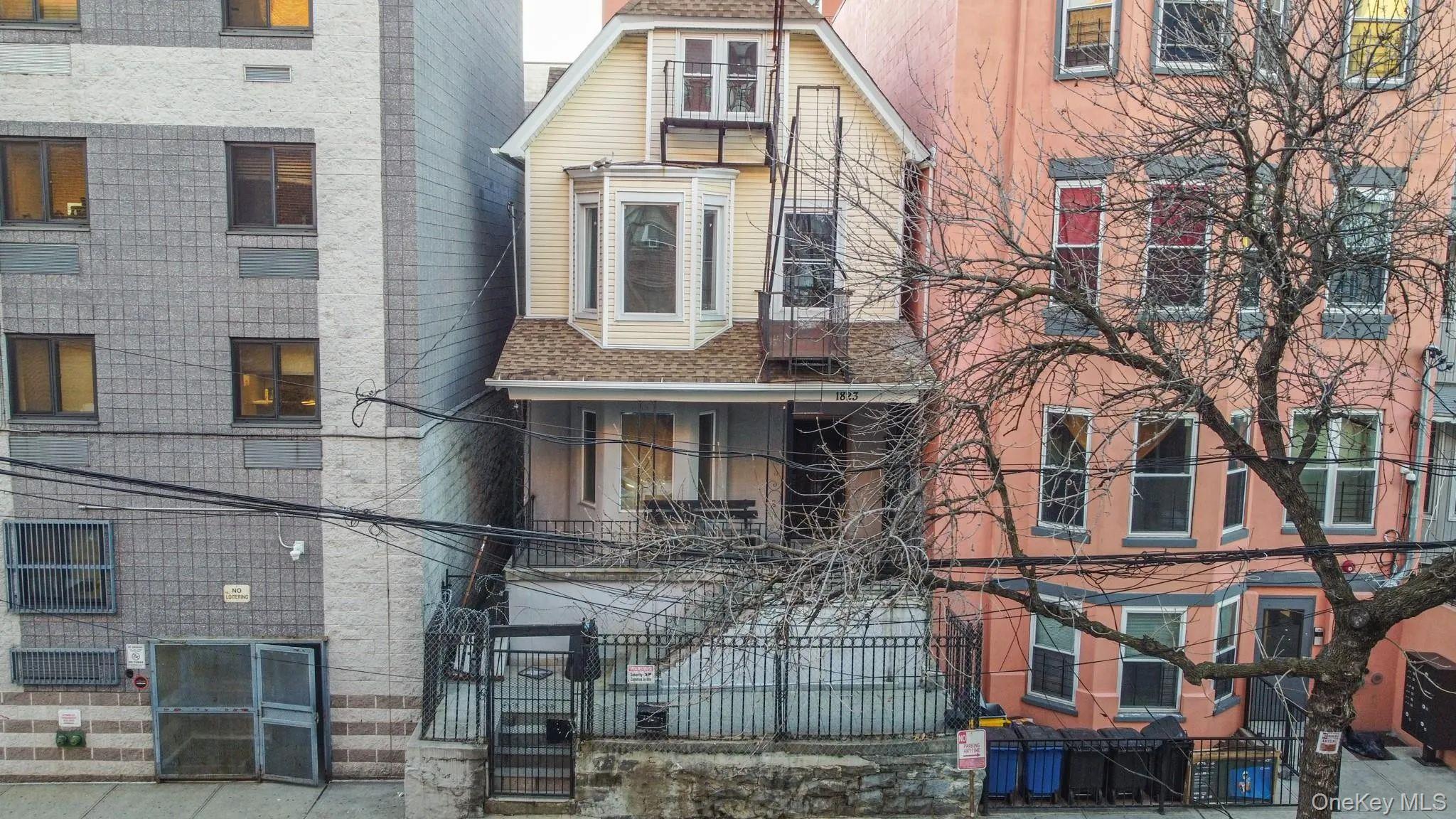 1823 Anthony Avenue Property Photo 1