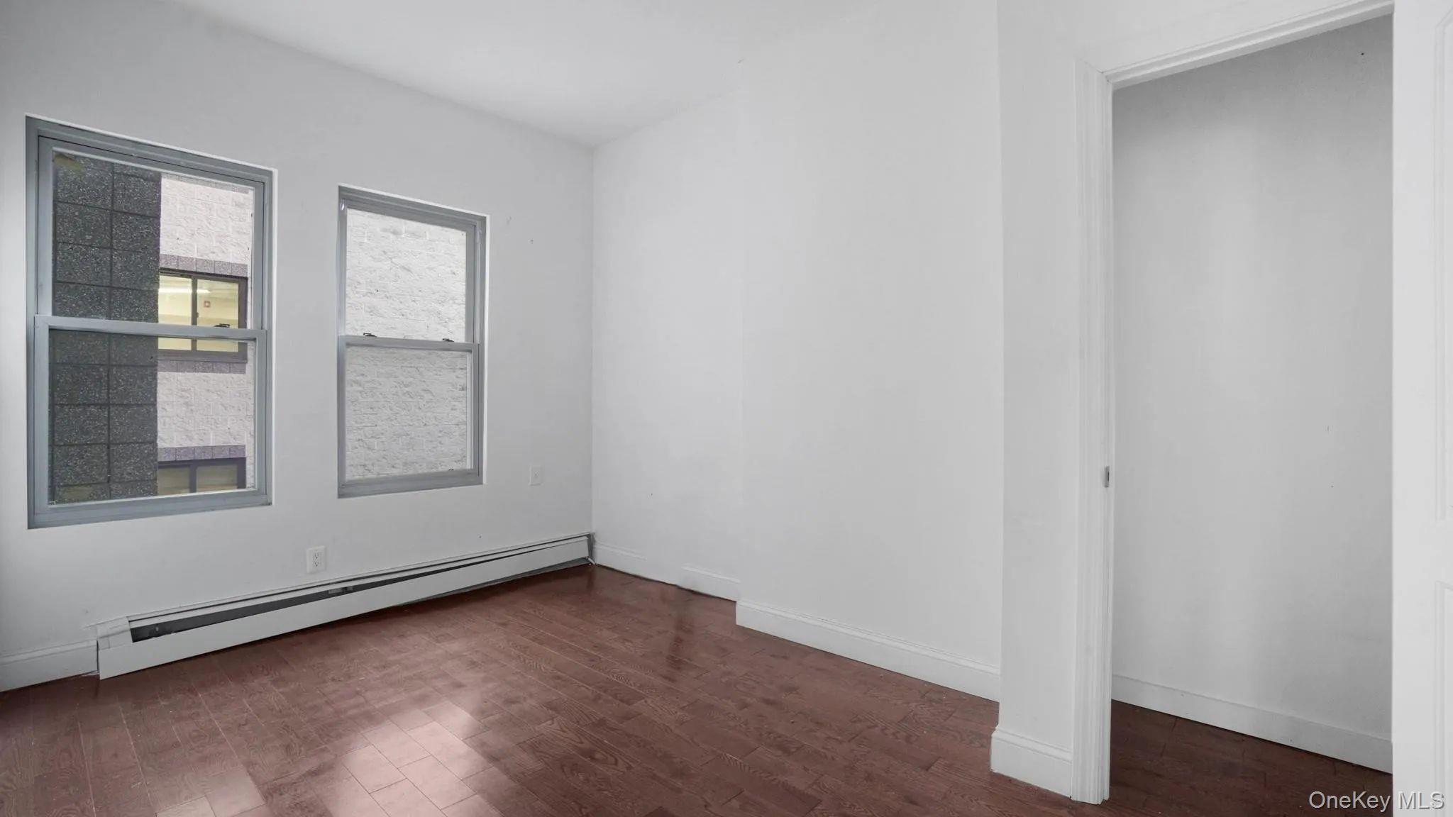 1823 Anthony Avenue Property Photo 14