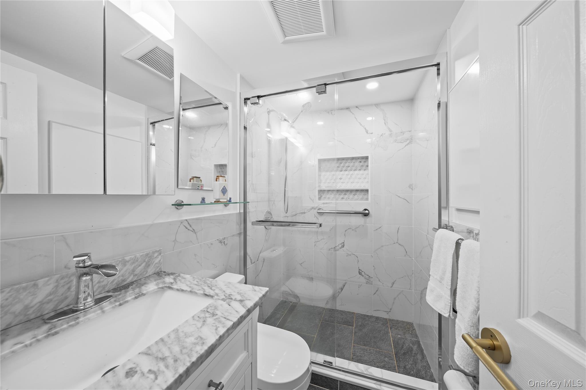 70 Middle Pond Road 22 Property Photo 19