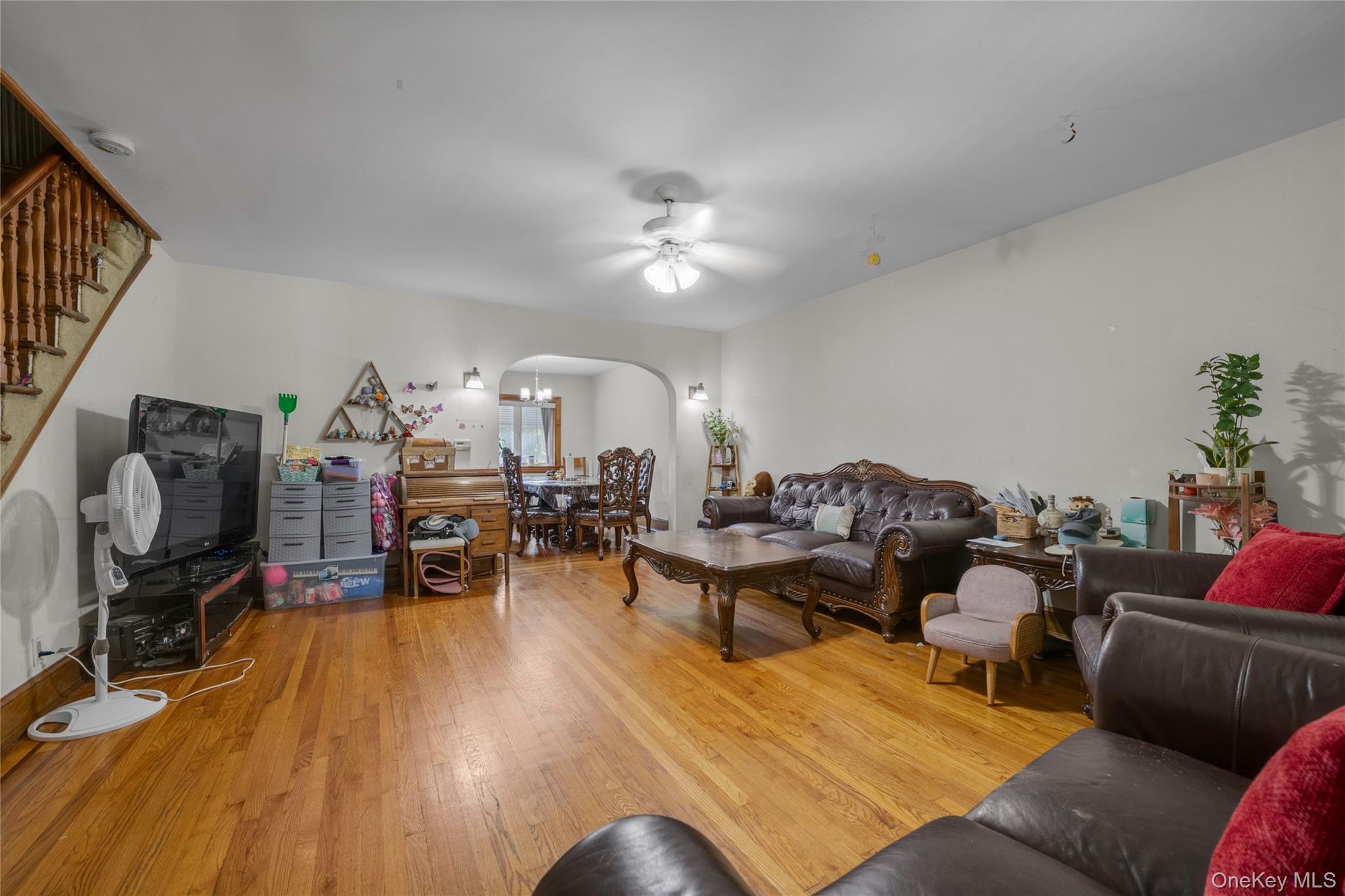 5037 64th Street Property Photo 4