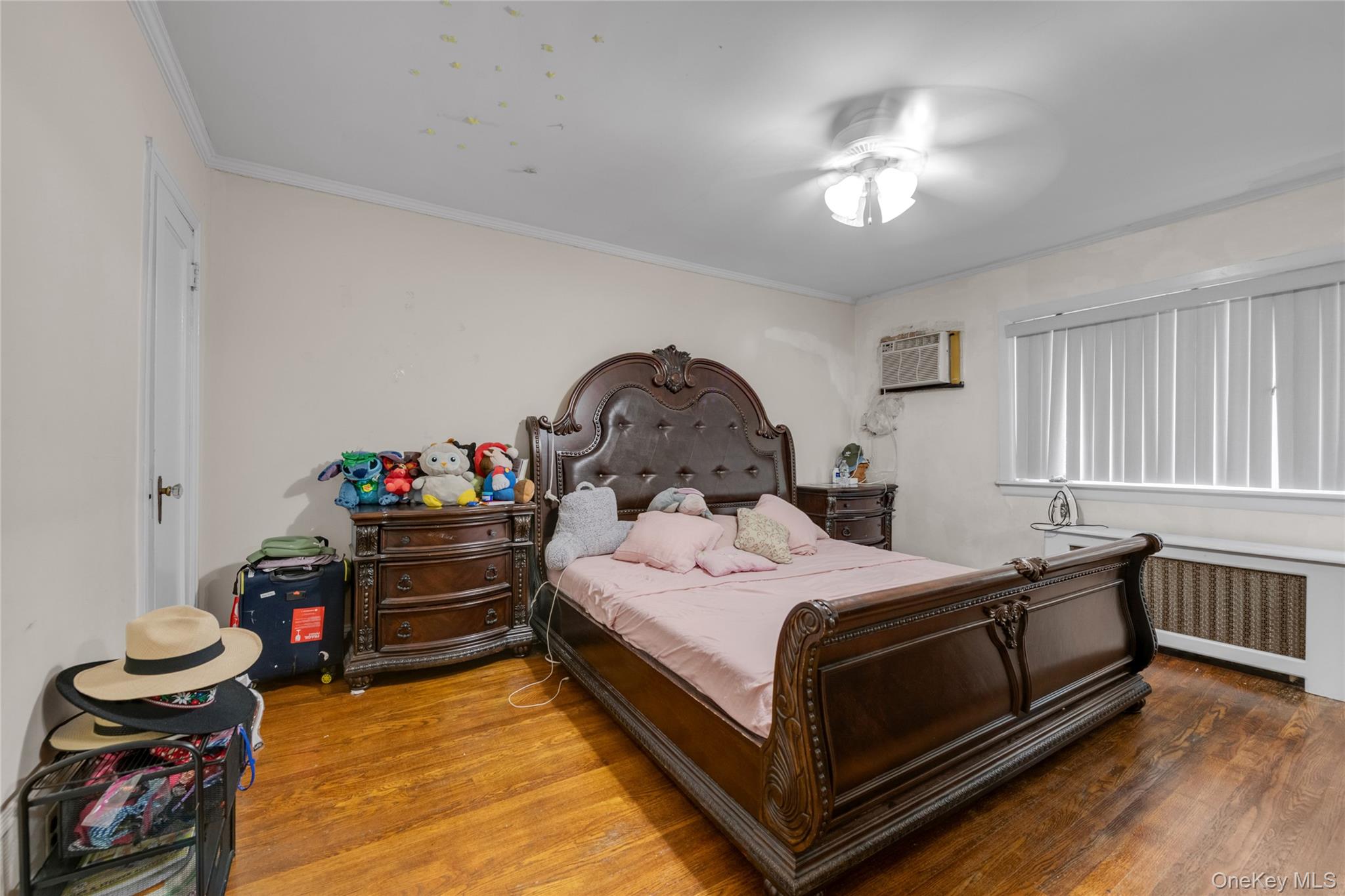 5037 64th Street Property Photo 8