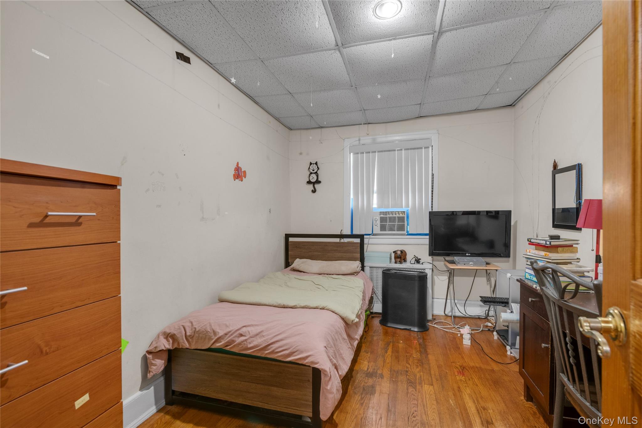 5037 64th Street Property Photo 10