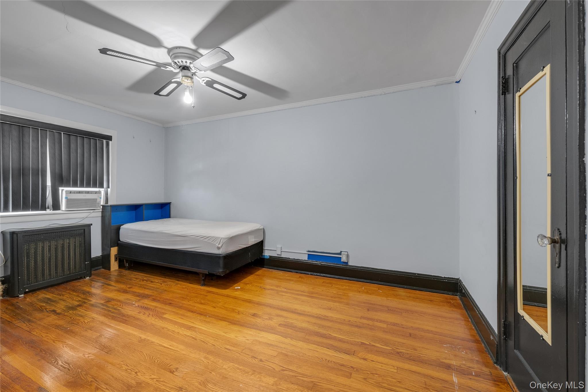 5037 64th Street Property Photo 11