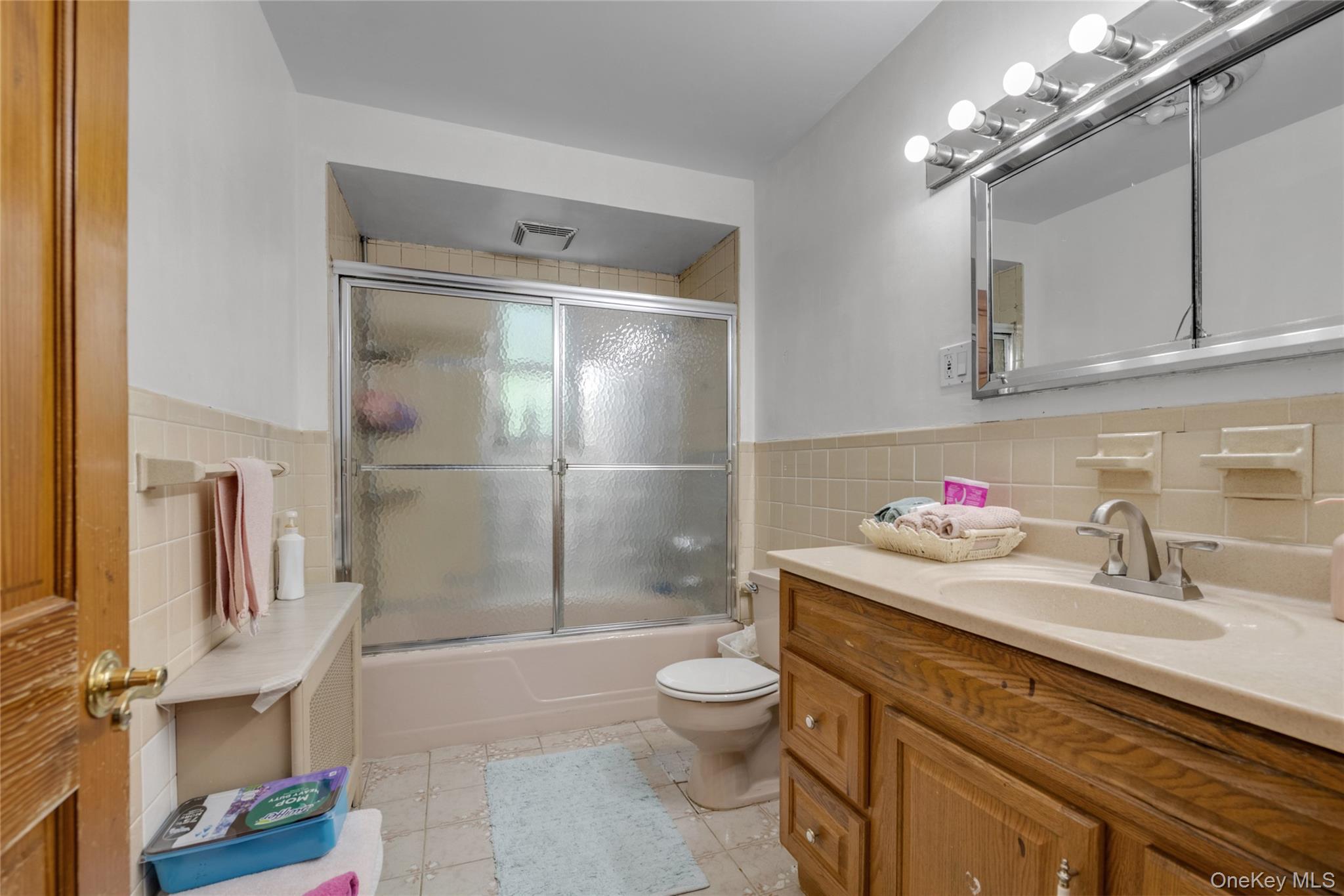 5037 64th Street Property Photo 12