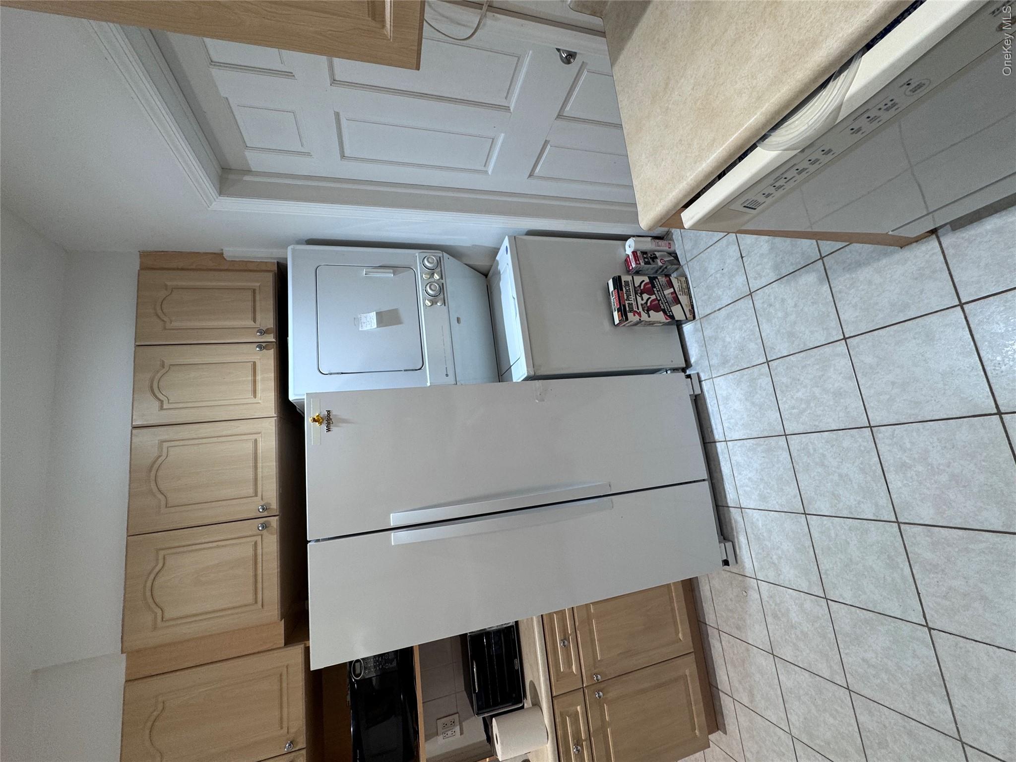 4220 Kissena Blvd Apt D2 Property Photo 15