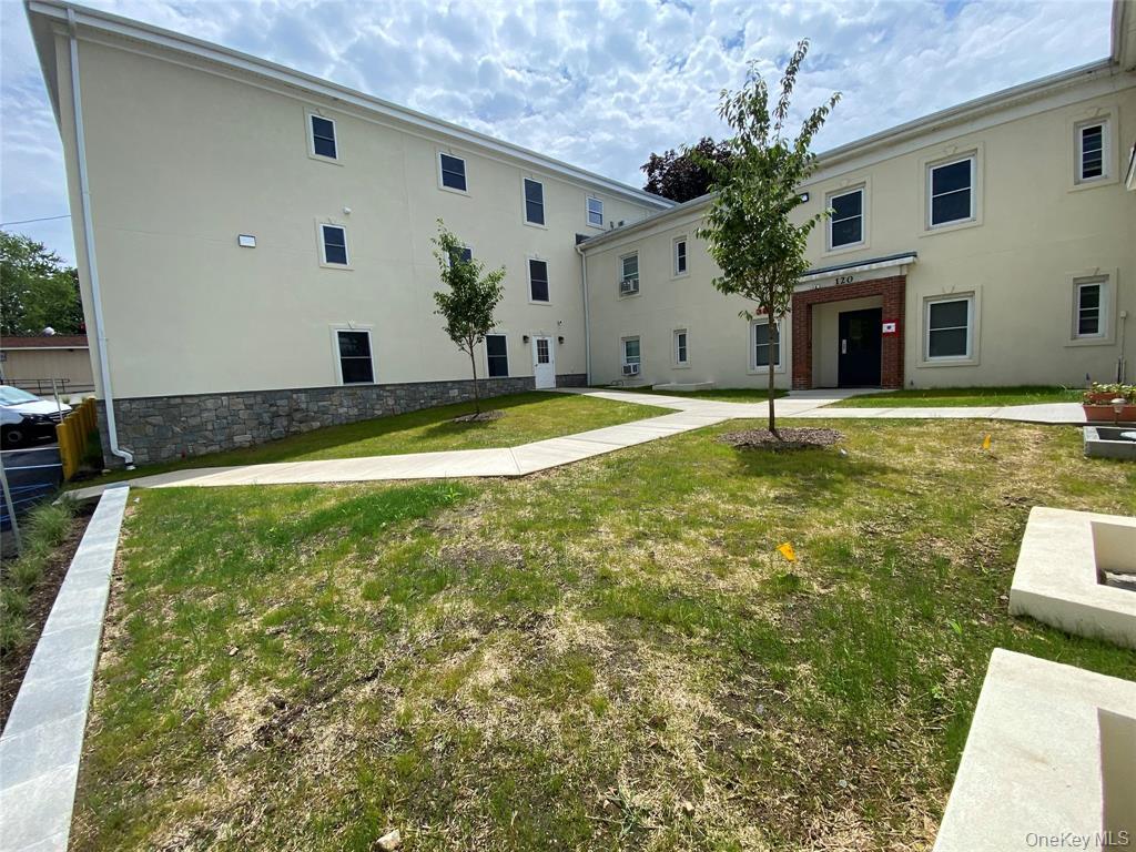 120 E Central Avenue A-5 Property Photo 2