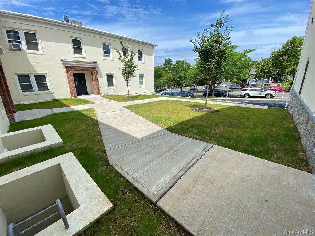 120 E Central Avenue A-5 Property Photo 3