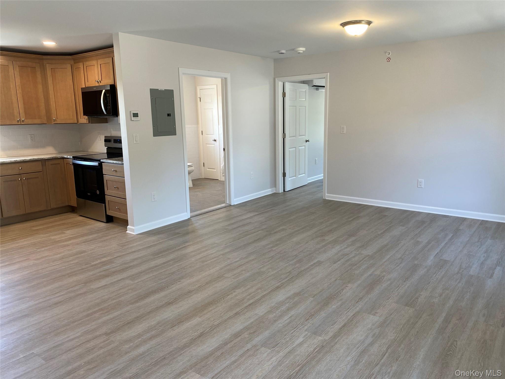 120 E Central Avenue A-5 Property Photo 11