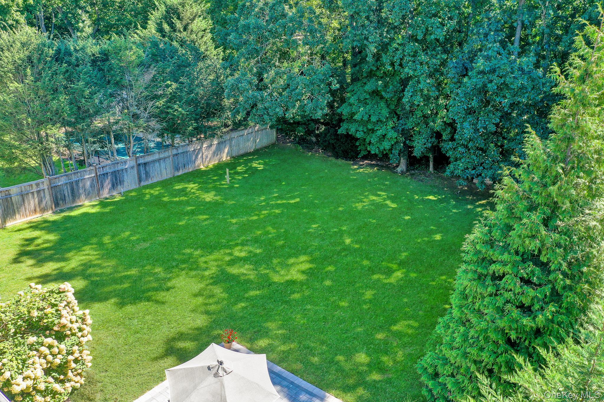 719 Glenridge Lane Property Photo 11