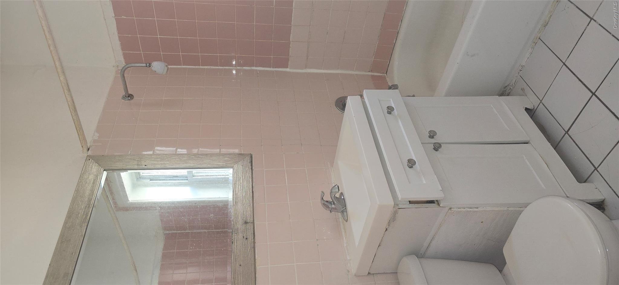 1348 Elder Avenue Property Photo 8