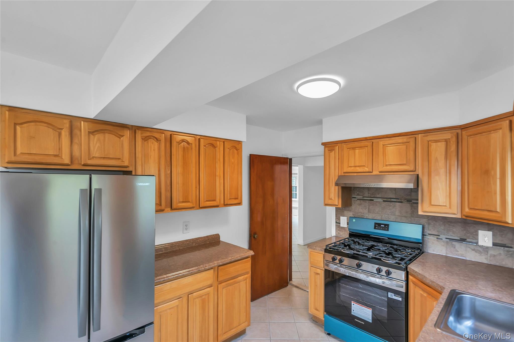 147 Broadway Property Photo 12