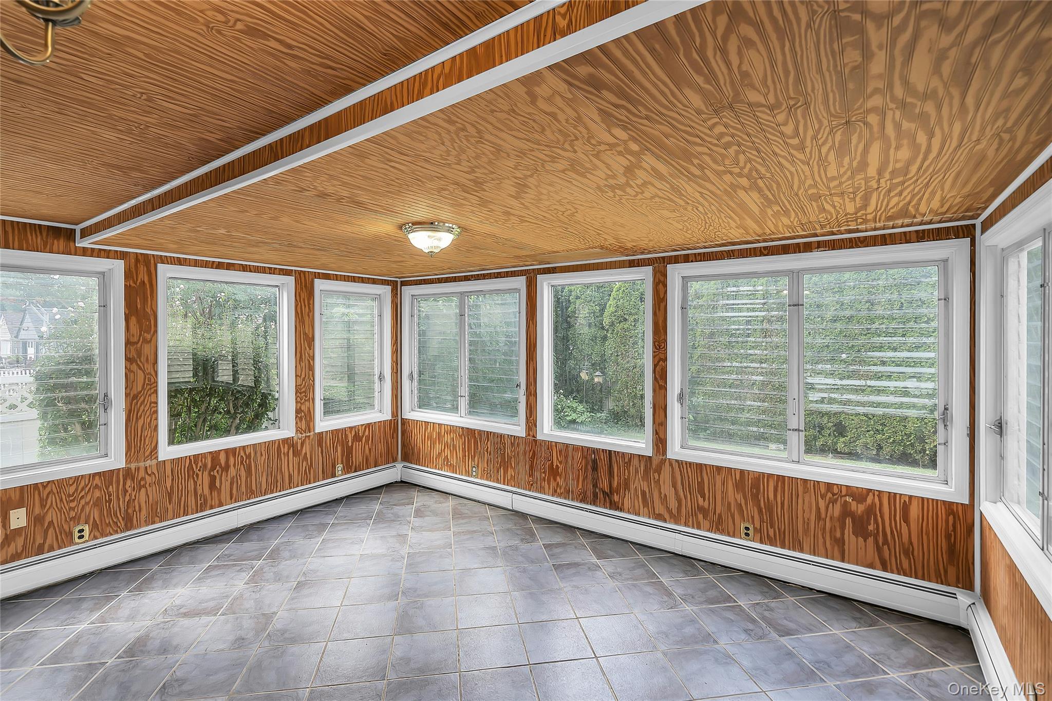 147 Broadway Property Photo 13