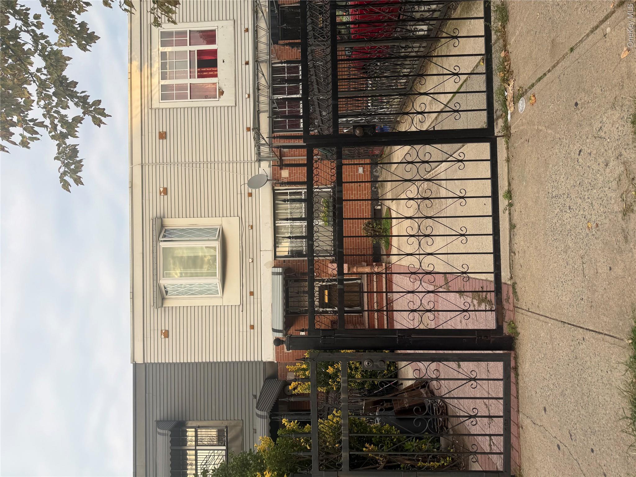 497 Alabama Avenue Property Photo 1