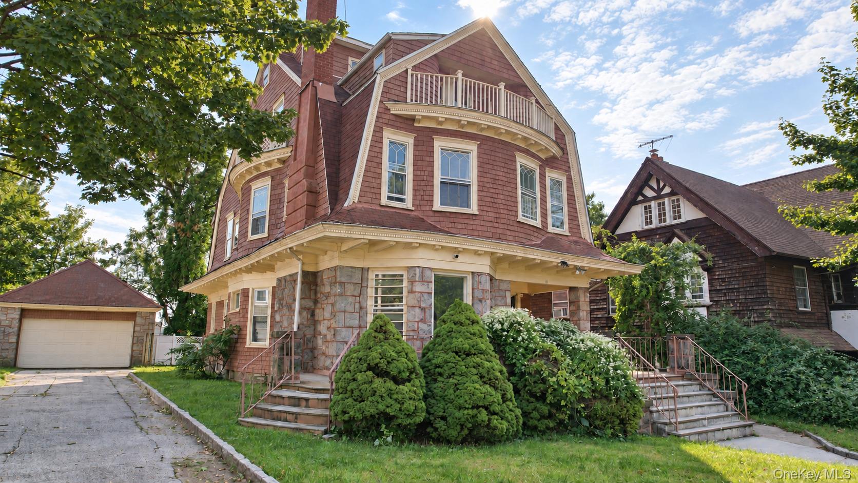 10 Delavan Terrace Property Photo 3