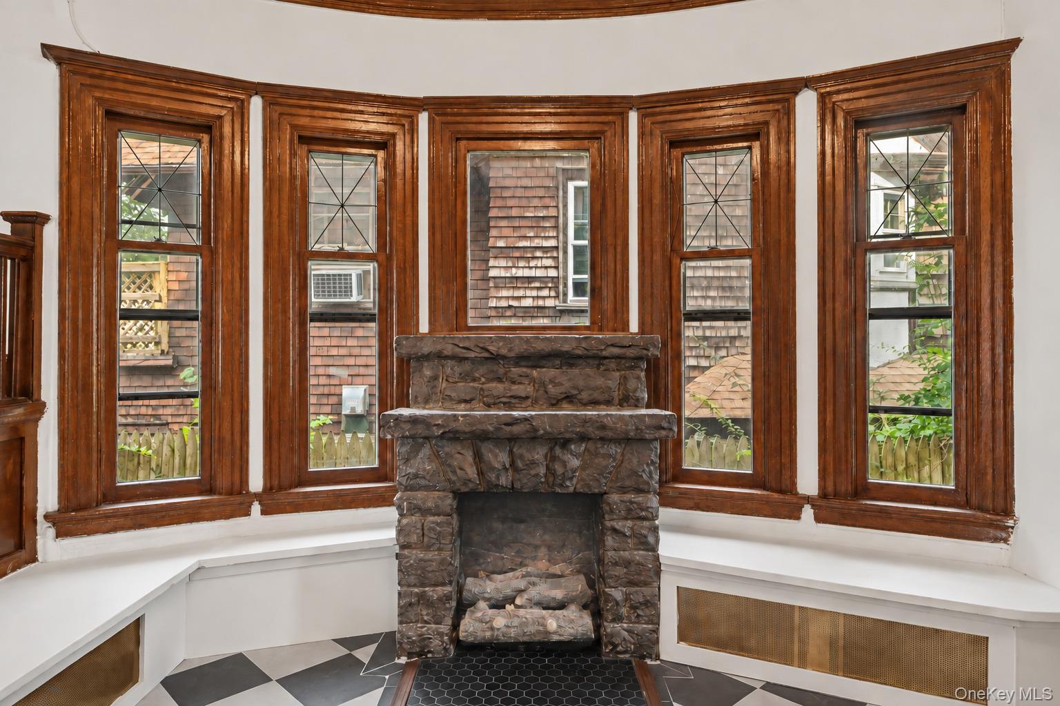 10 Delavan Terrace Property Photo 7