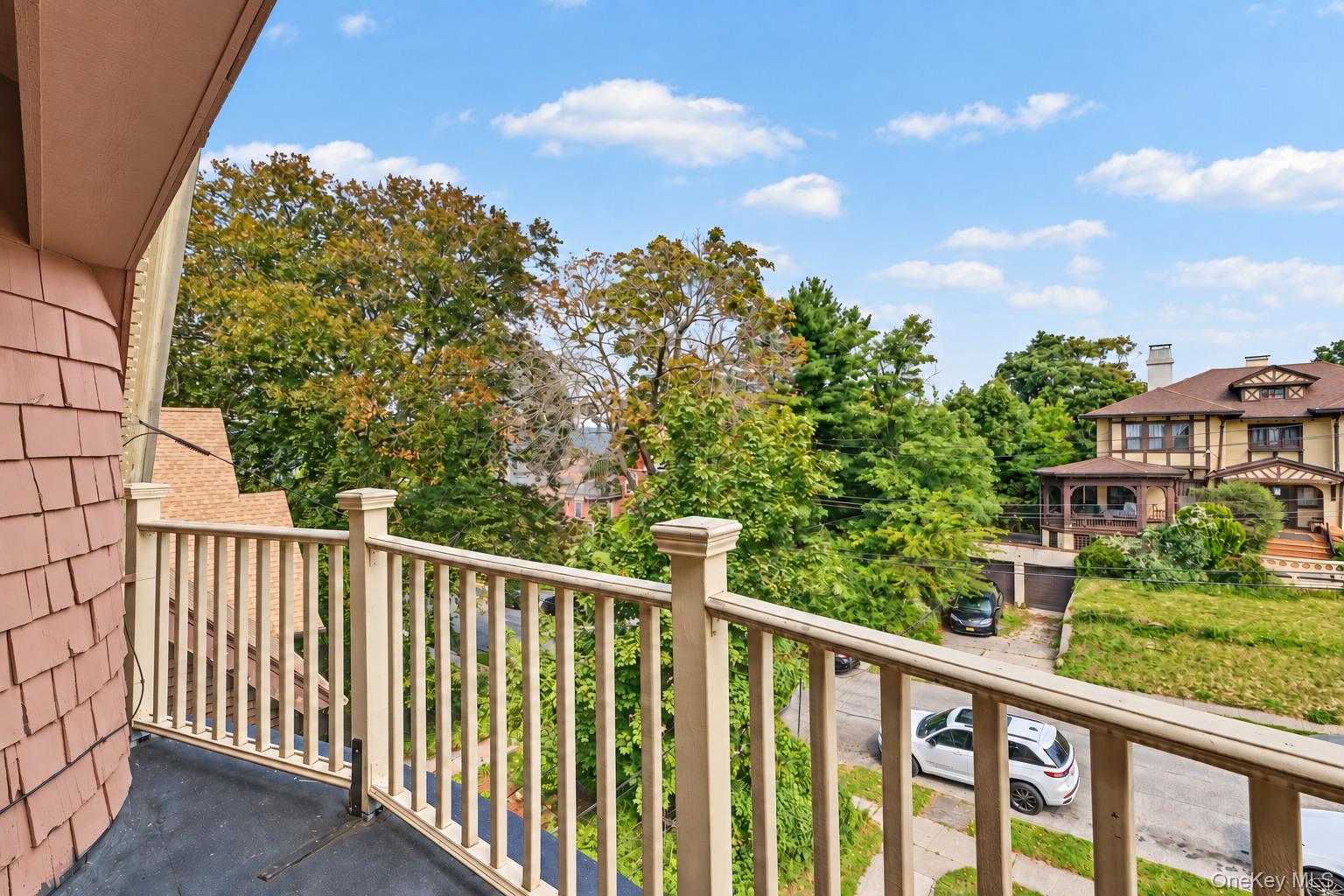 10 Delavan Terrace Property Photo 32