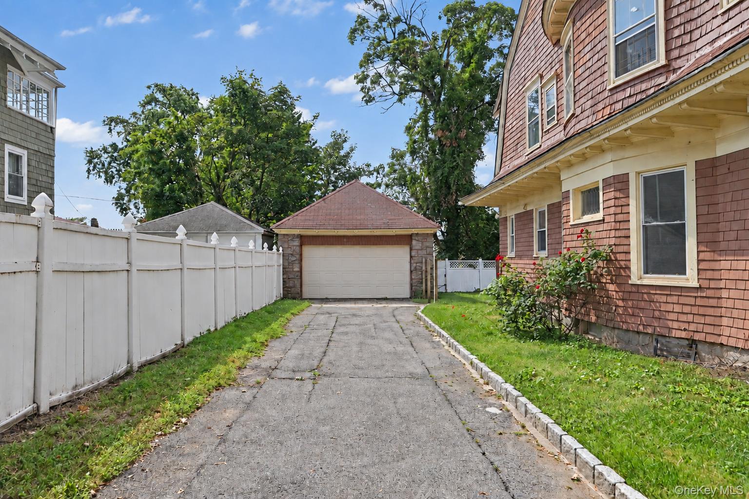 10 Delavan Terrace Property Photo 37