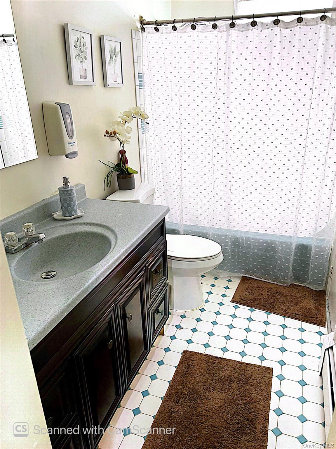 4 Conklin Avenue Property Photo 11
