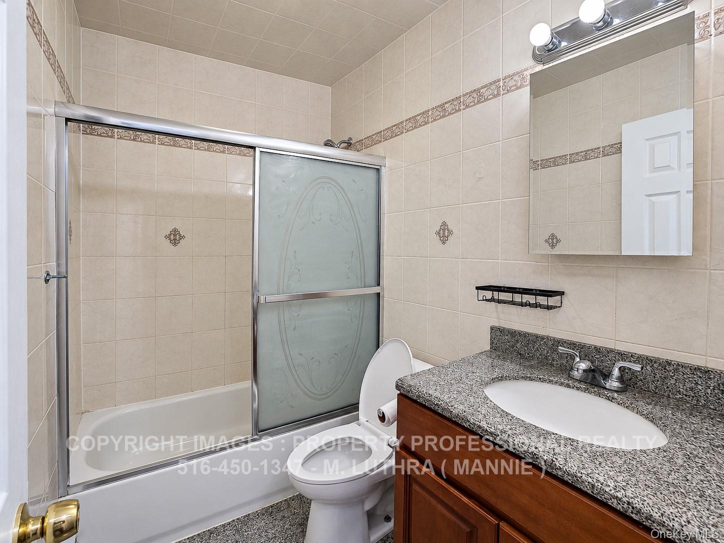 76-29 271 St. 2nd Floor Property Photo 23