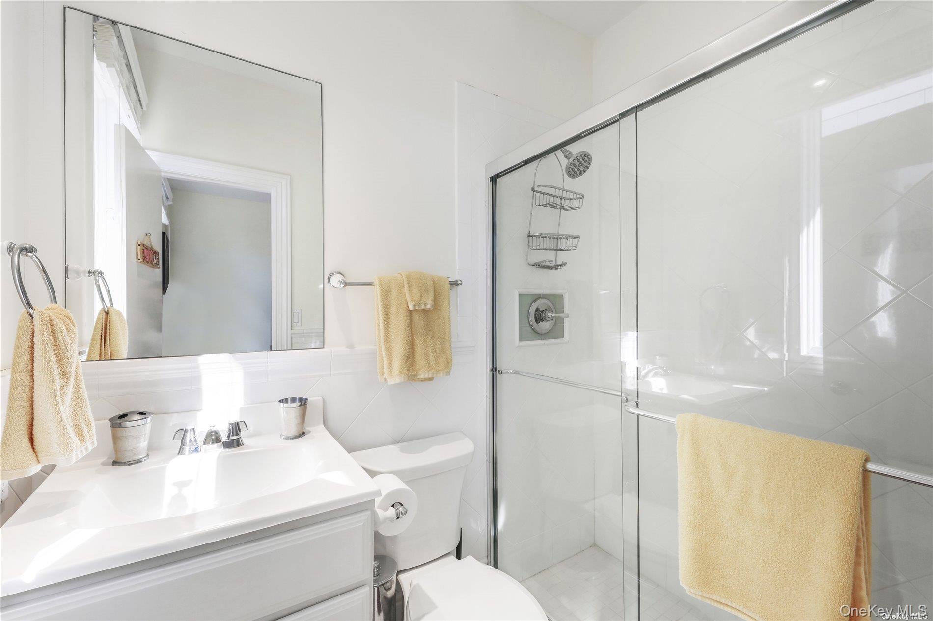 771 Dune Road Property Photo 12