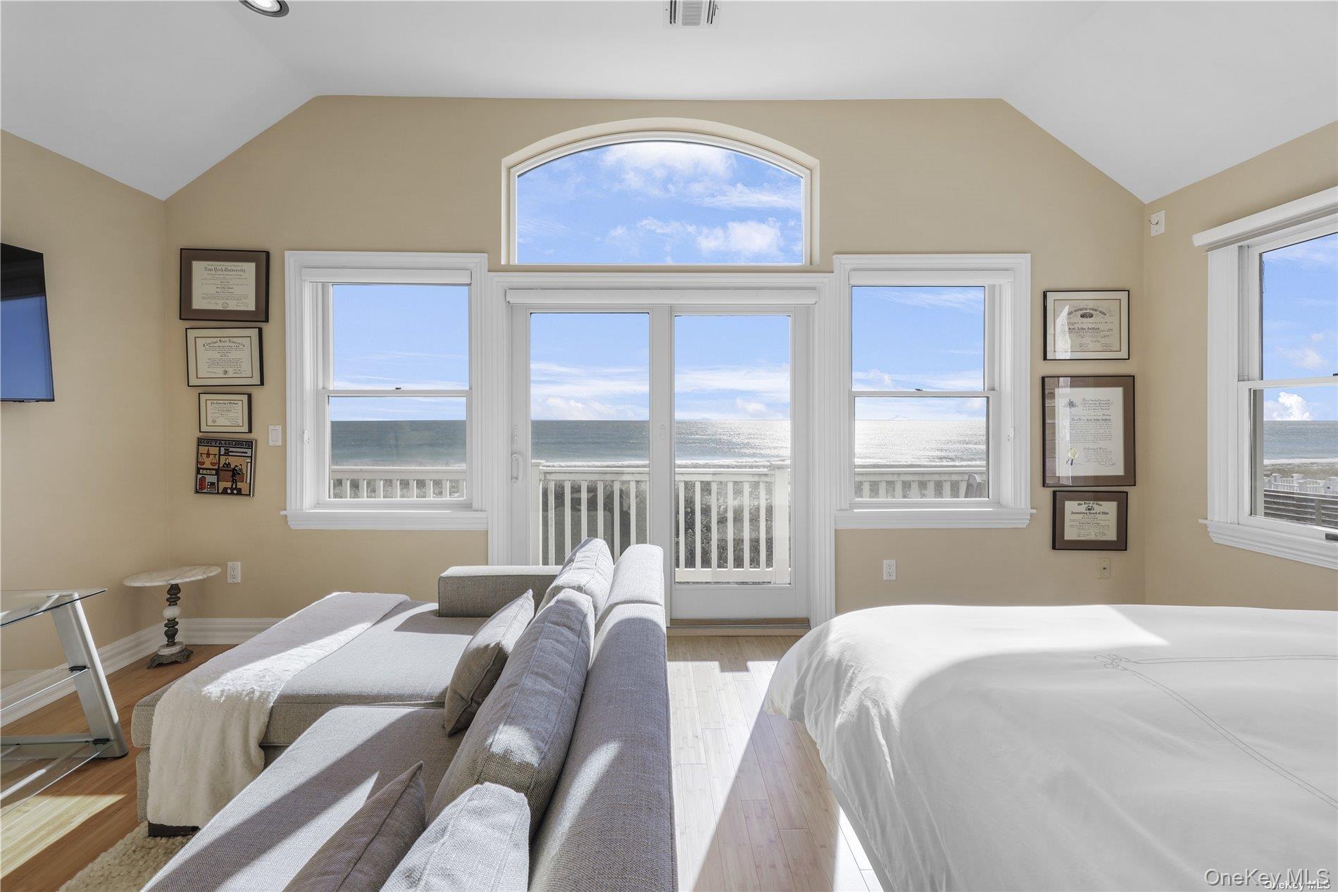 771 Dune Road Property Photo 15