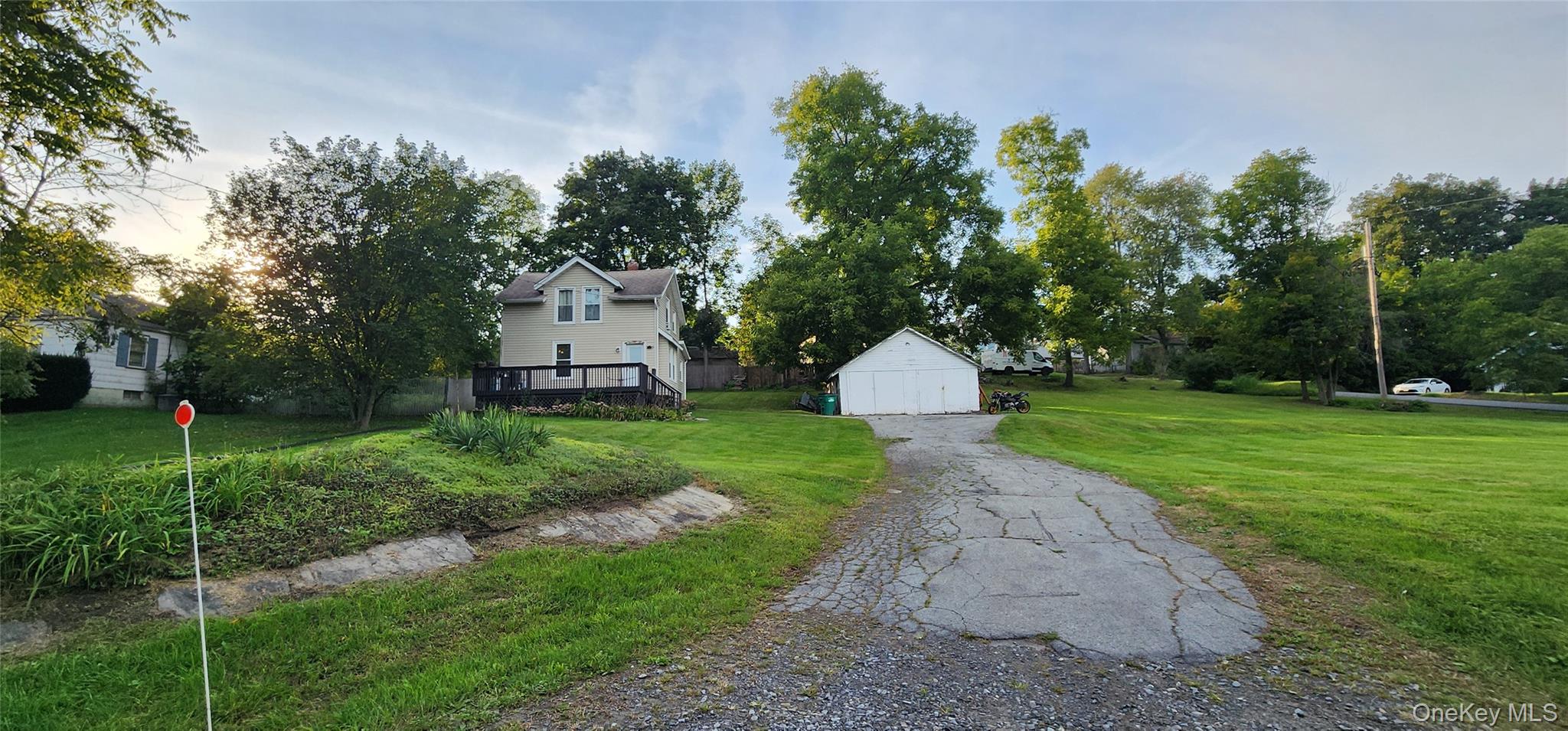613-615 Salt Point Turnpike Property Photo 26