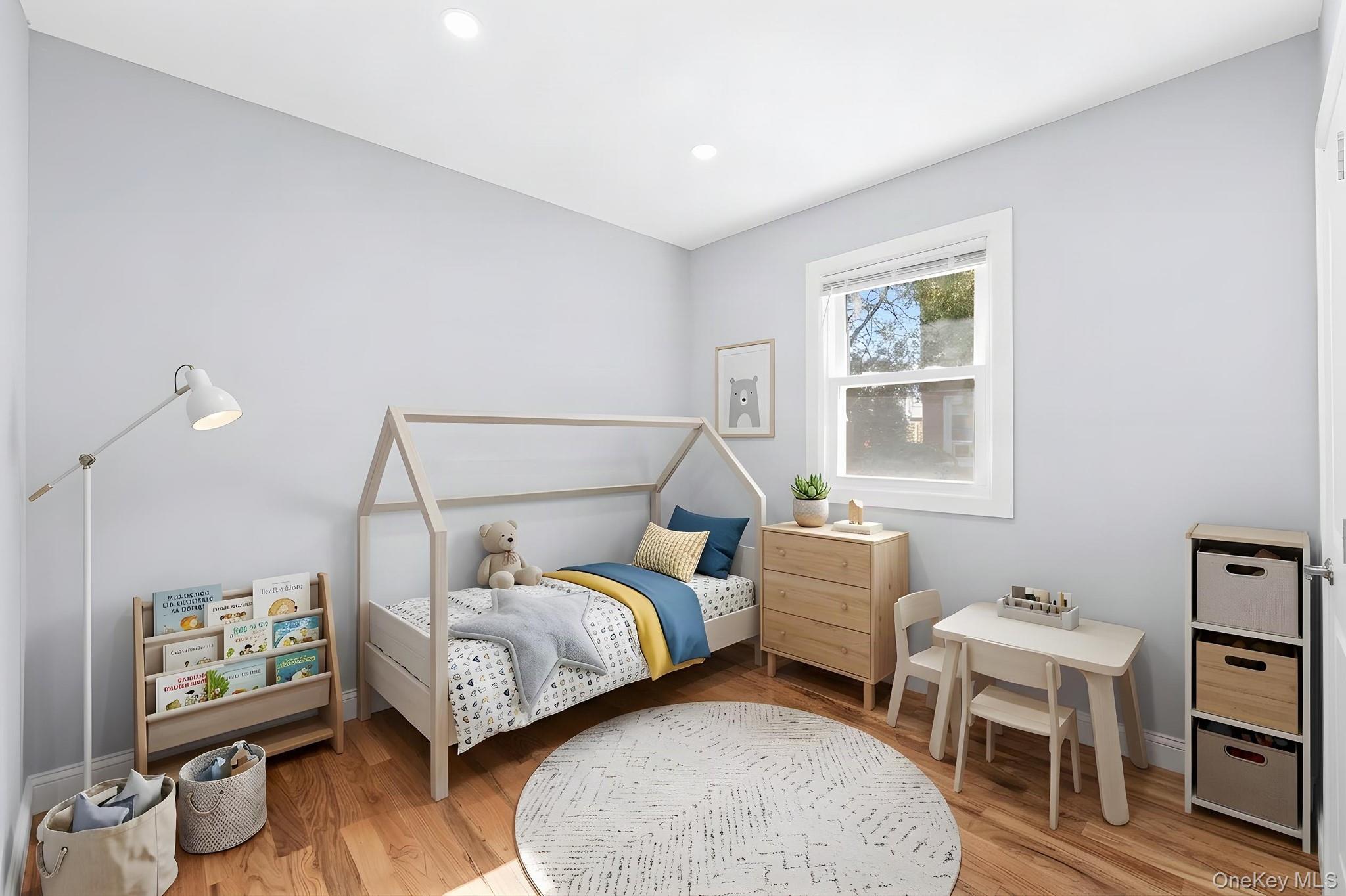 22018 91st Road Property Photo 6