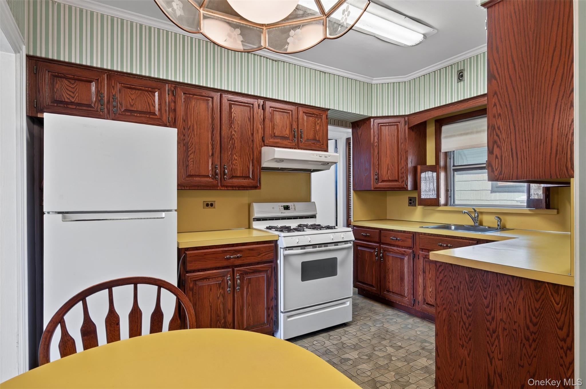 55 Hill Street Property Photo 14