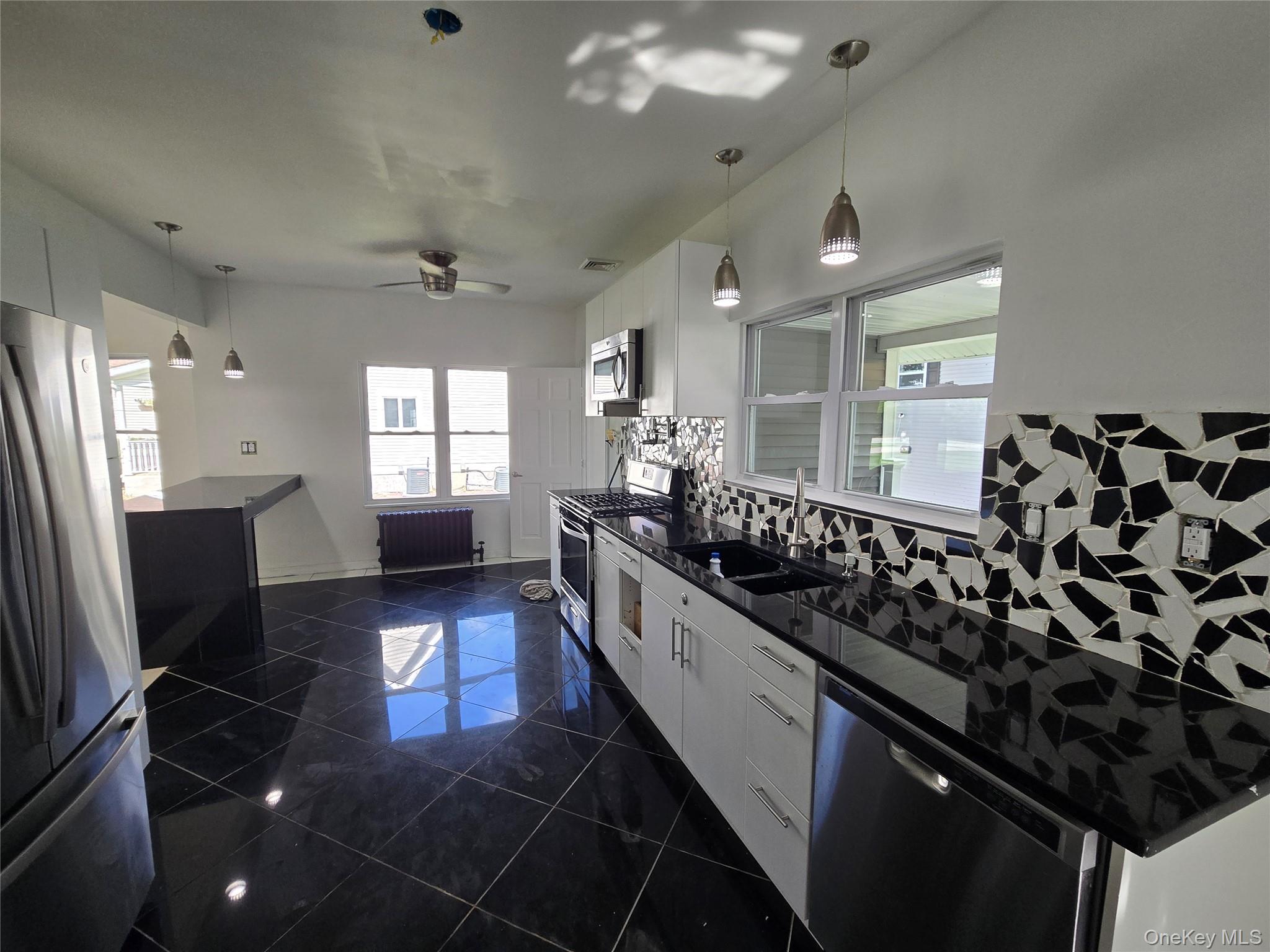 300 A Lakeside Road Property Photo 2