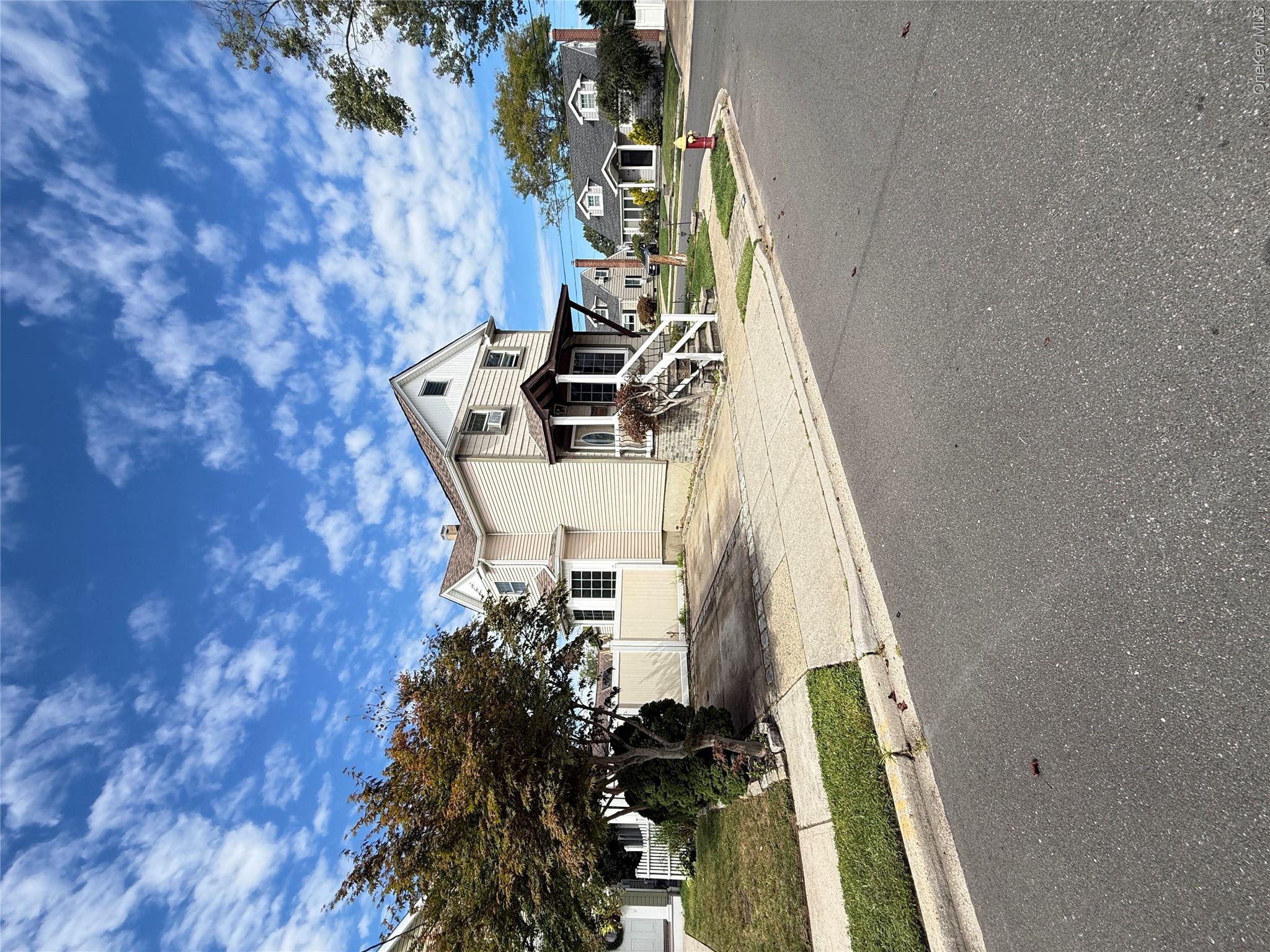 1720 Montague Avenue Property Photo 2