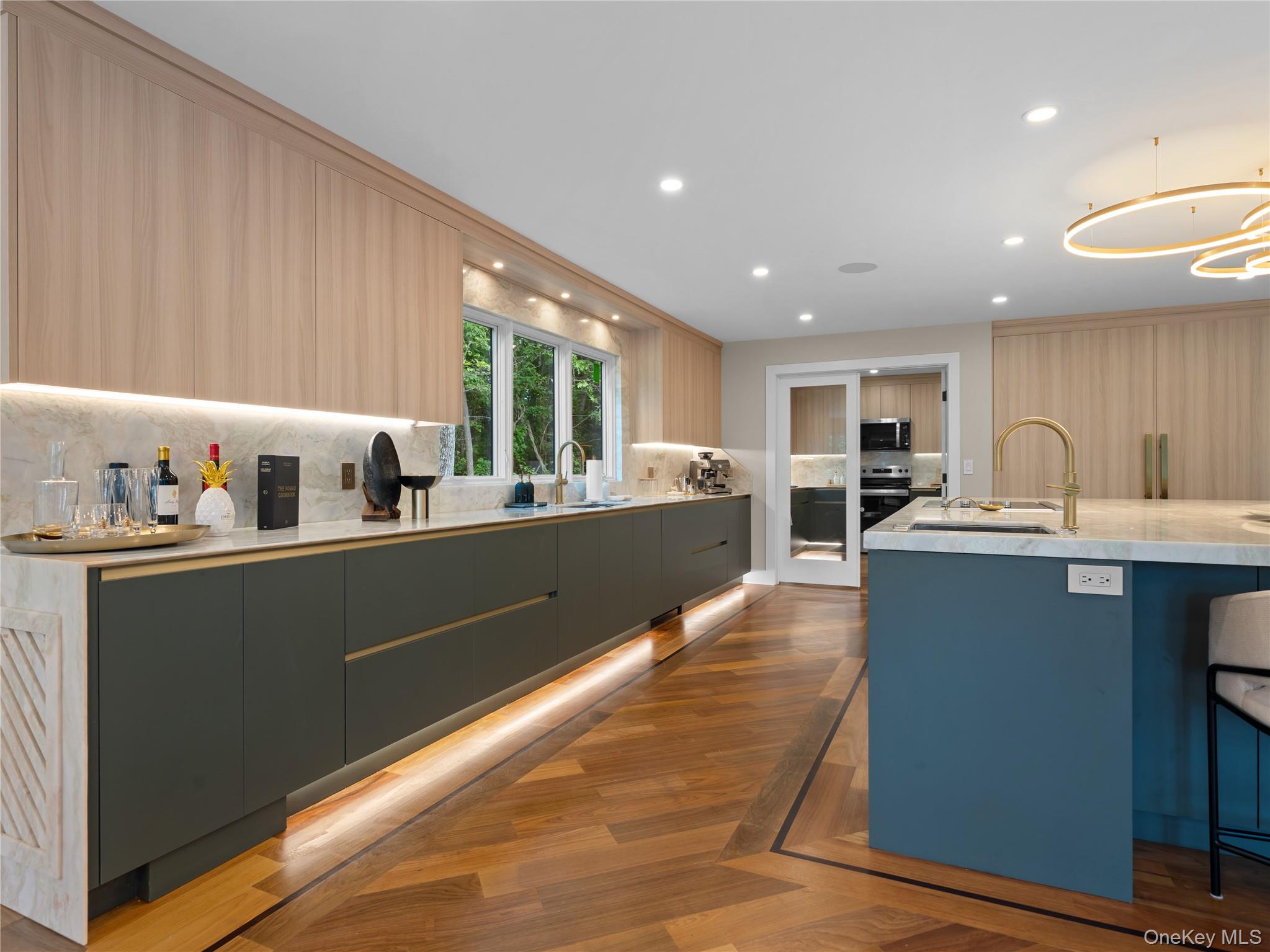 5 N Hills Road Property Photo 20
