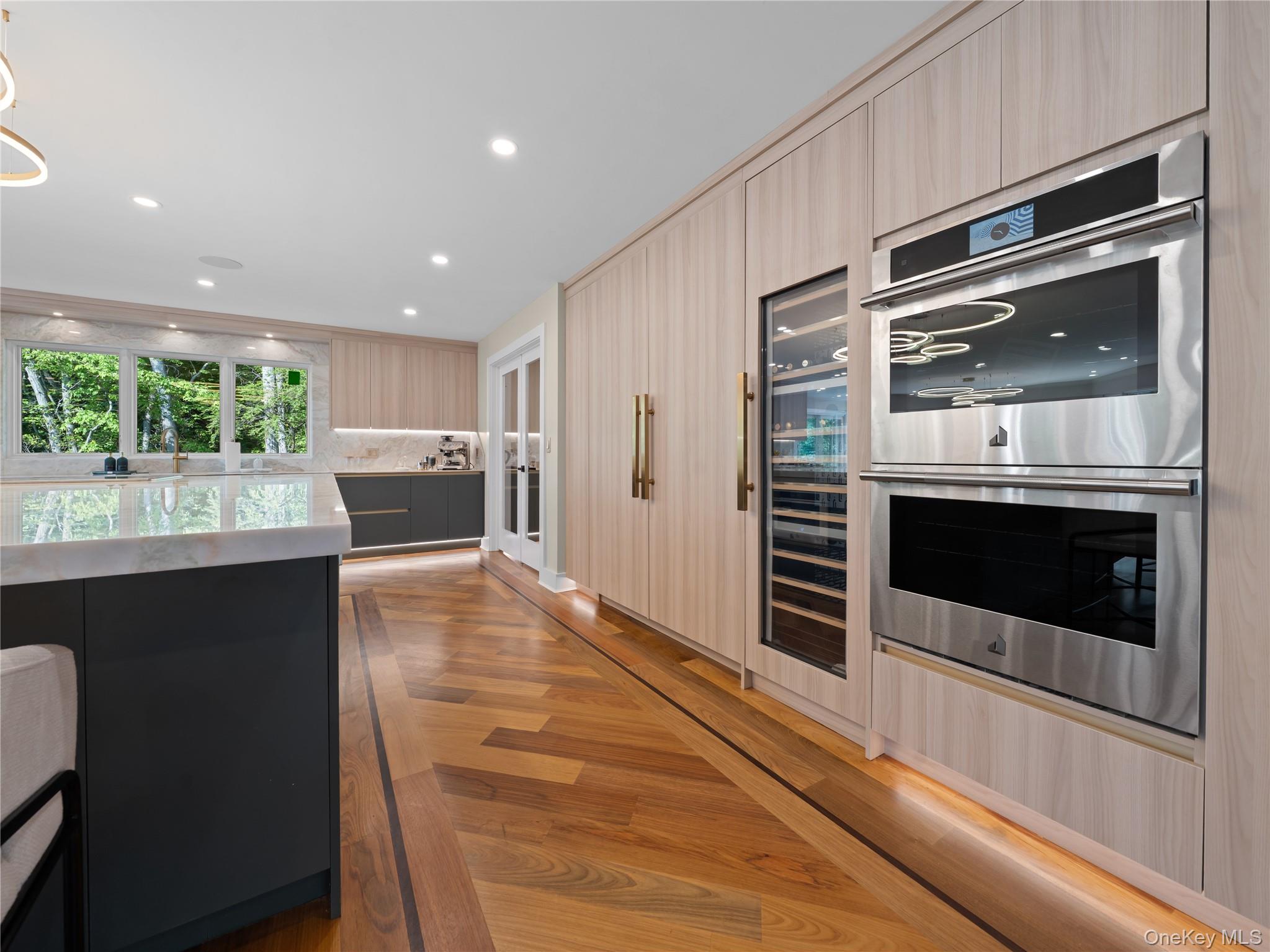 5 N Hills Road Property Photo 24