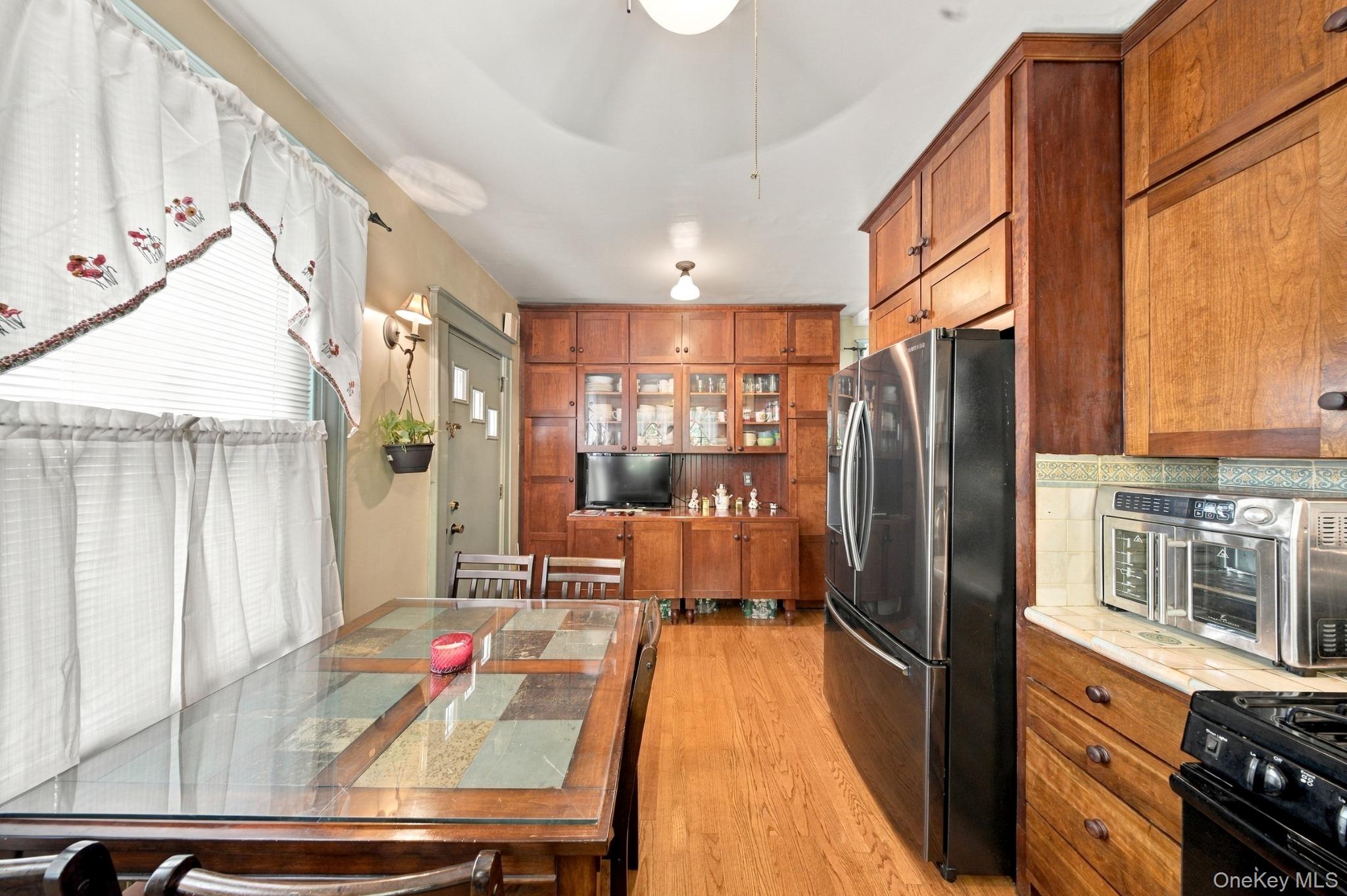 8401 104th Street Property Photo 4