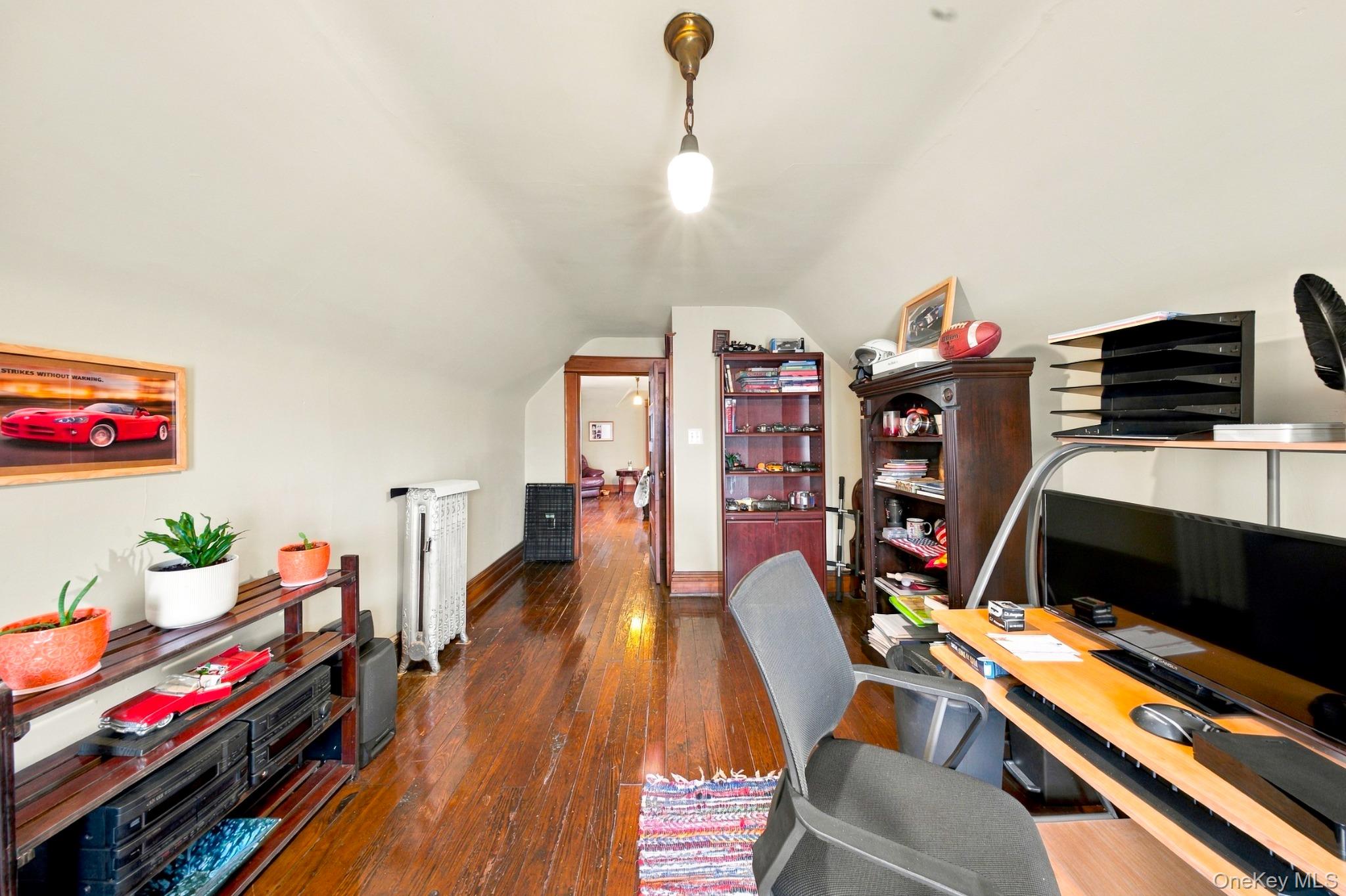 8401 104th Street Property Photo 14
