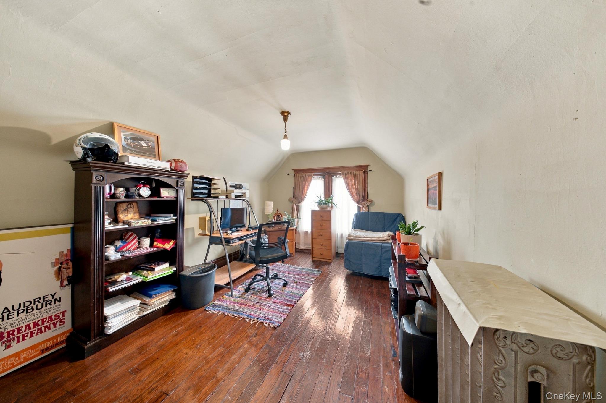 8401 104th Street Property Photo 15