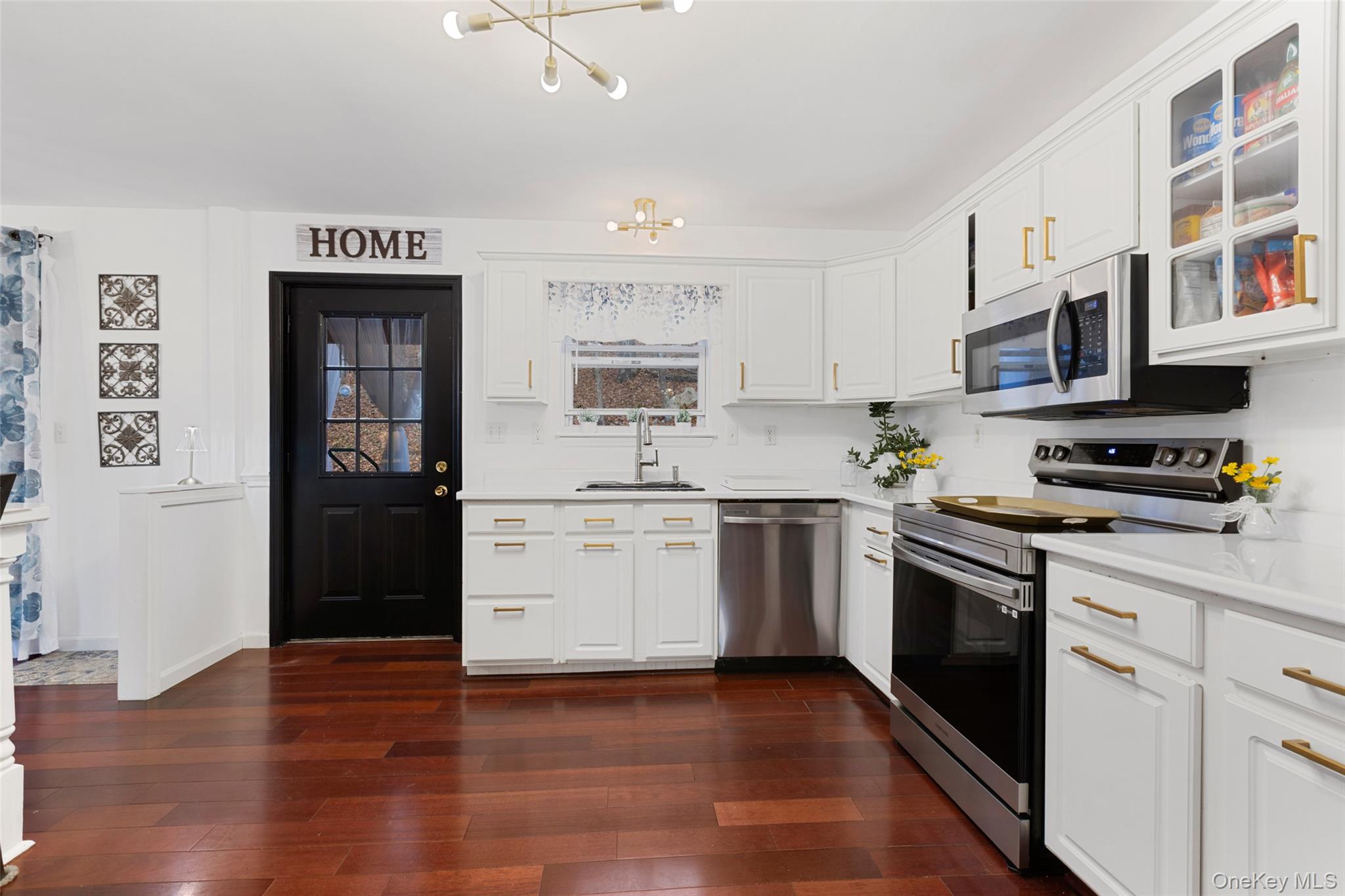 27 Cannon Road Property Photo 14