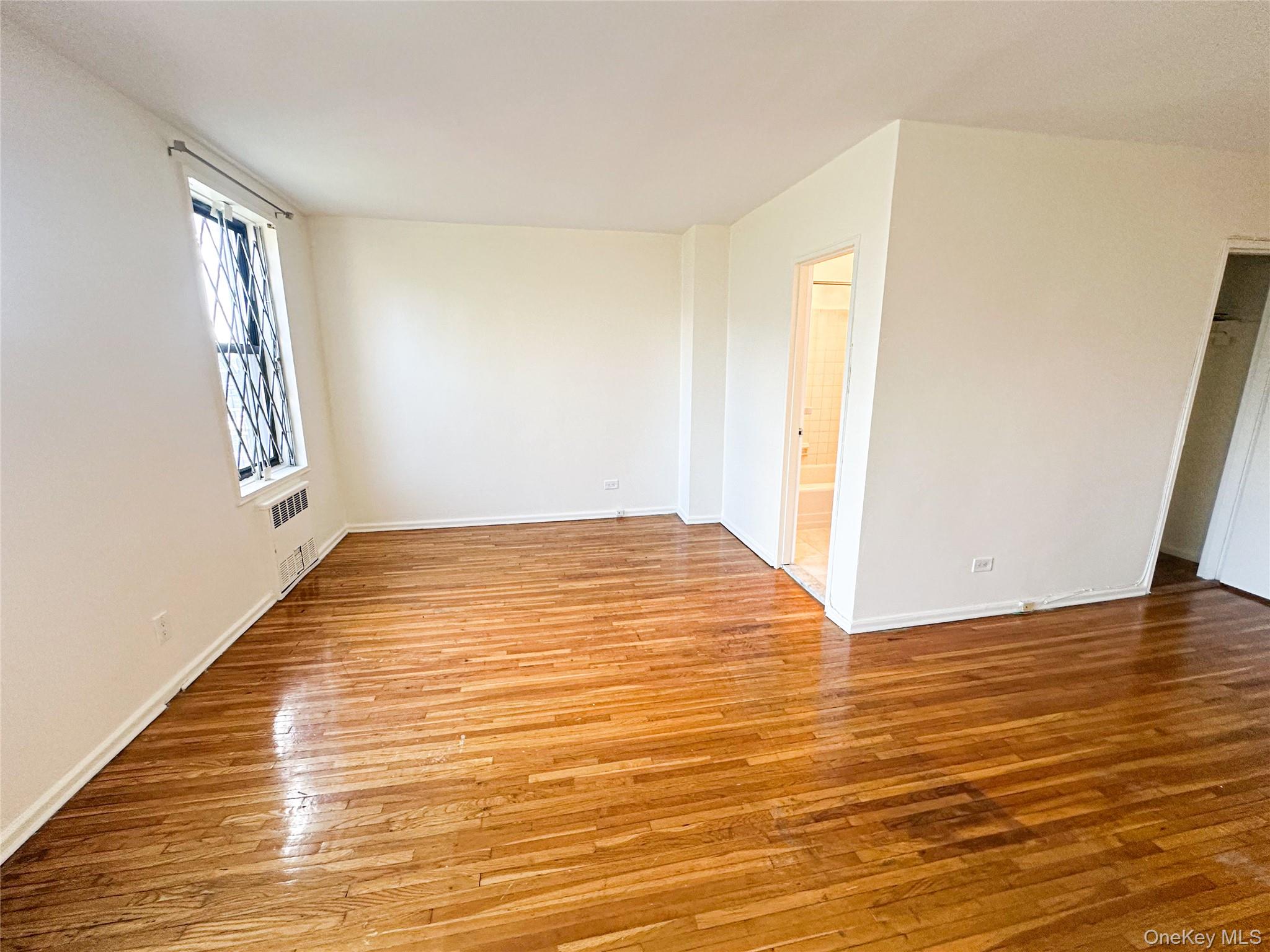 10025 Queens Boulevard 6l Property Photo 6