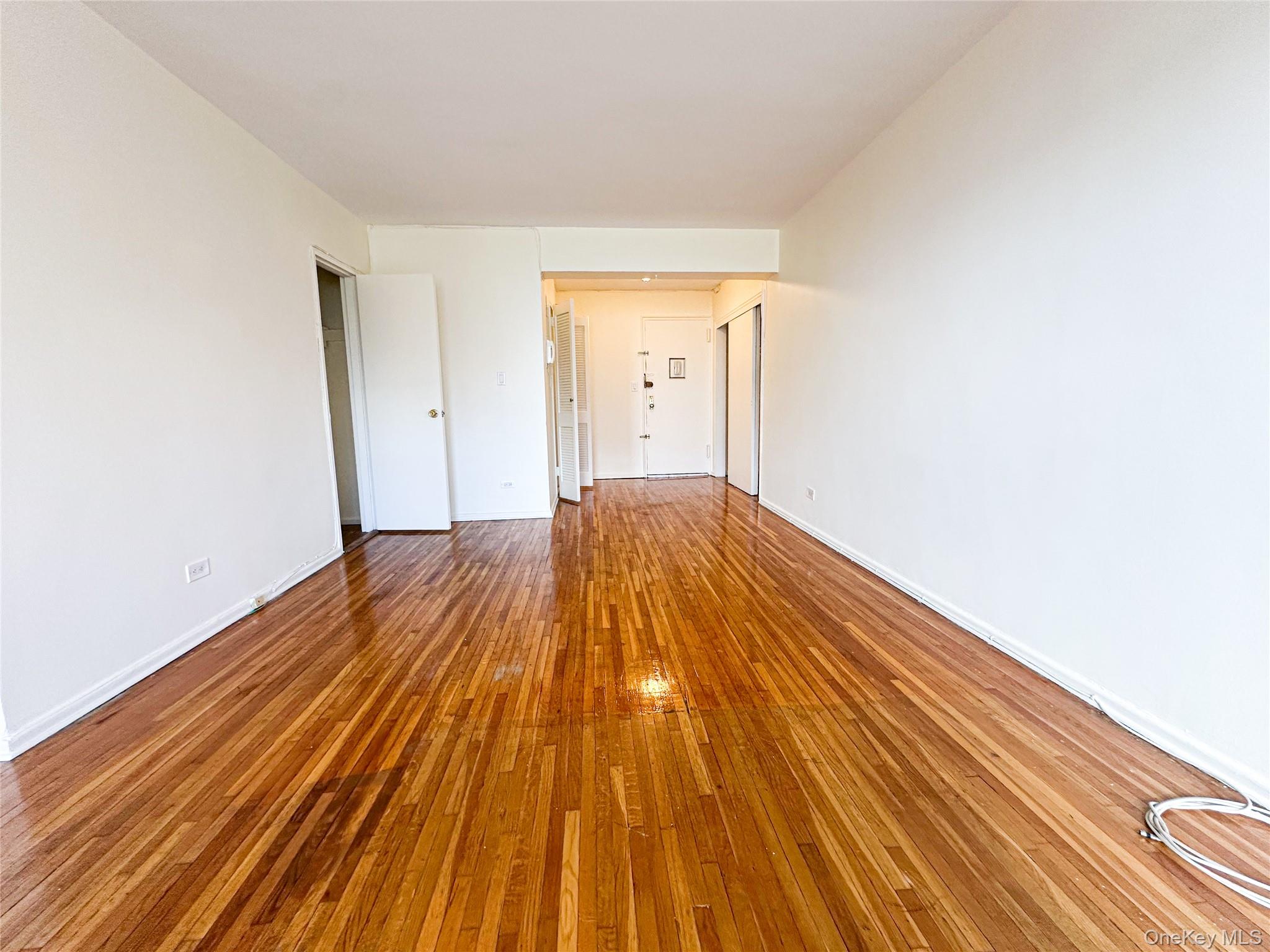10025 Queens Boulevard 6l Property Photo 8