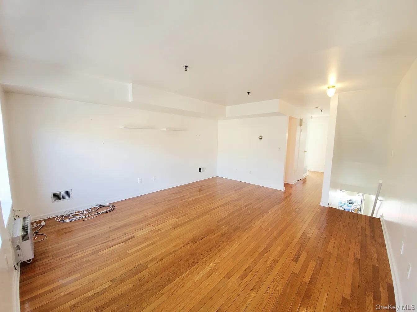 115 Vanderbilt Avenue 115a Property Photo 7