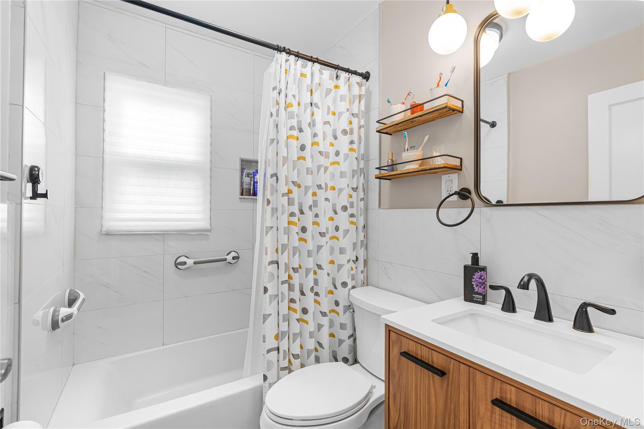 159 Raff Avenue Property Photo 11