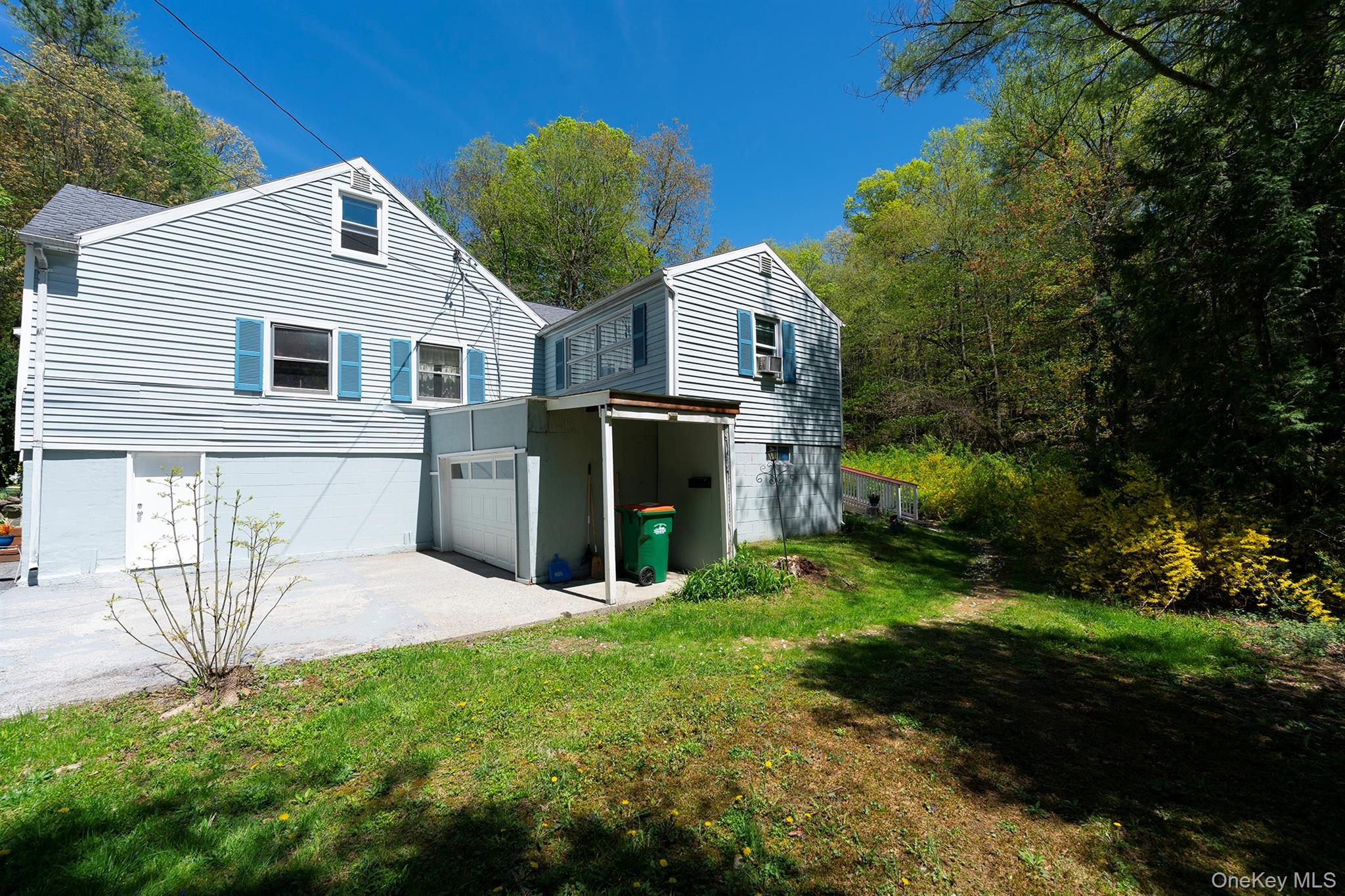 21 Van Dam Property Photo 2