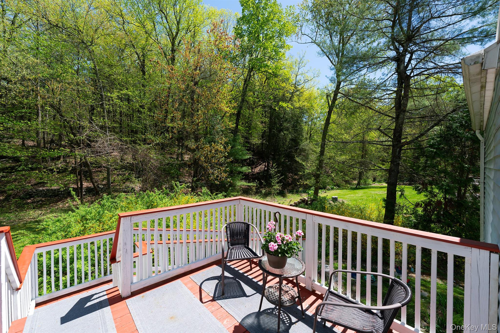 21 Van Dam Property Photo 7